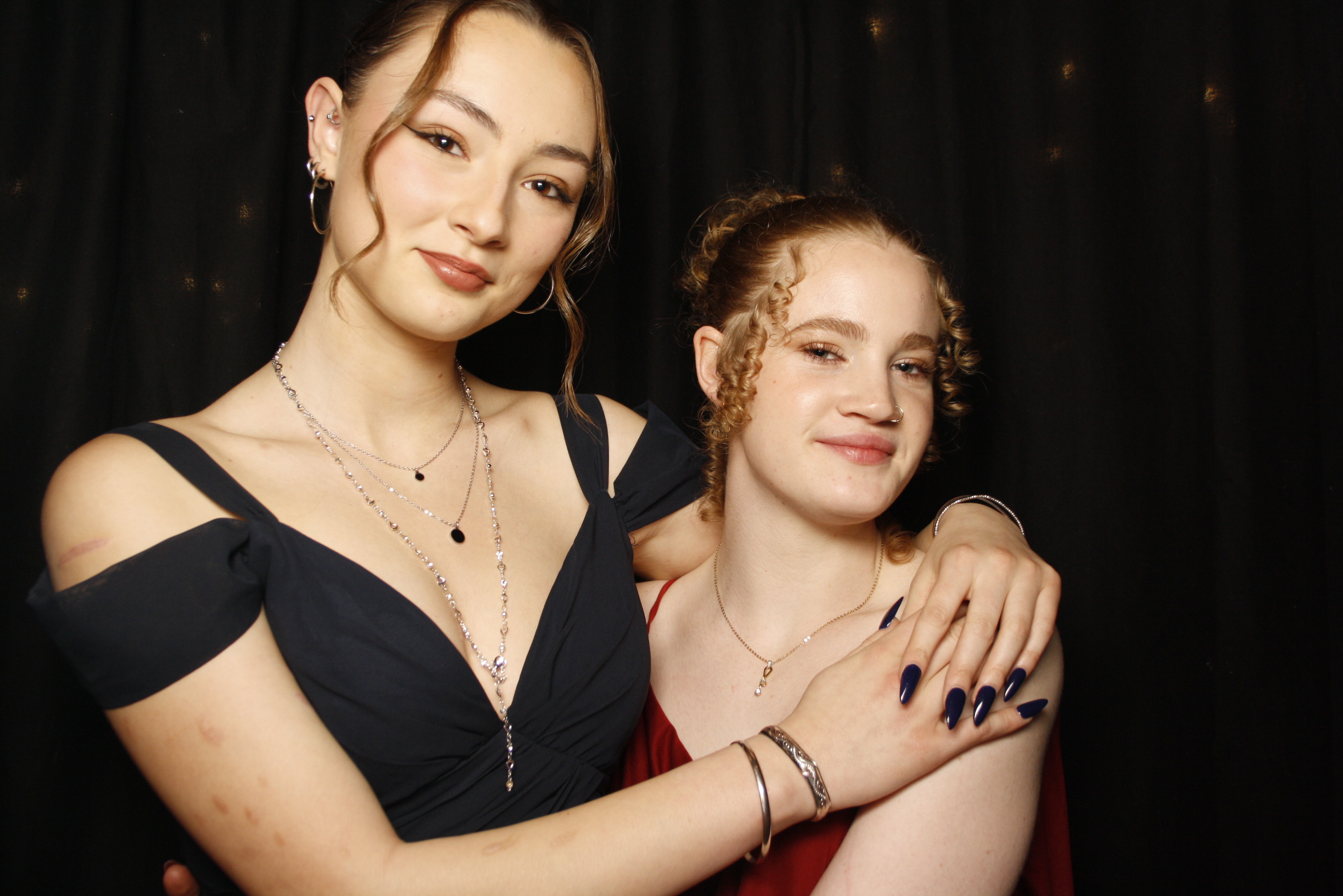 Kuranui College Ball | View more photos from the event at wgtngallery.classicphotobooths.co.nz/u/wgtncpbgallery/Kuranui-College-Ball