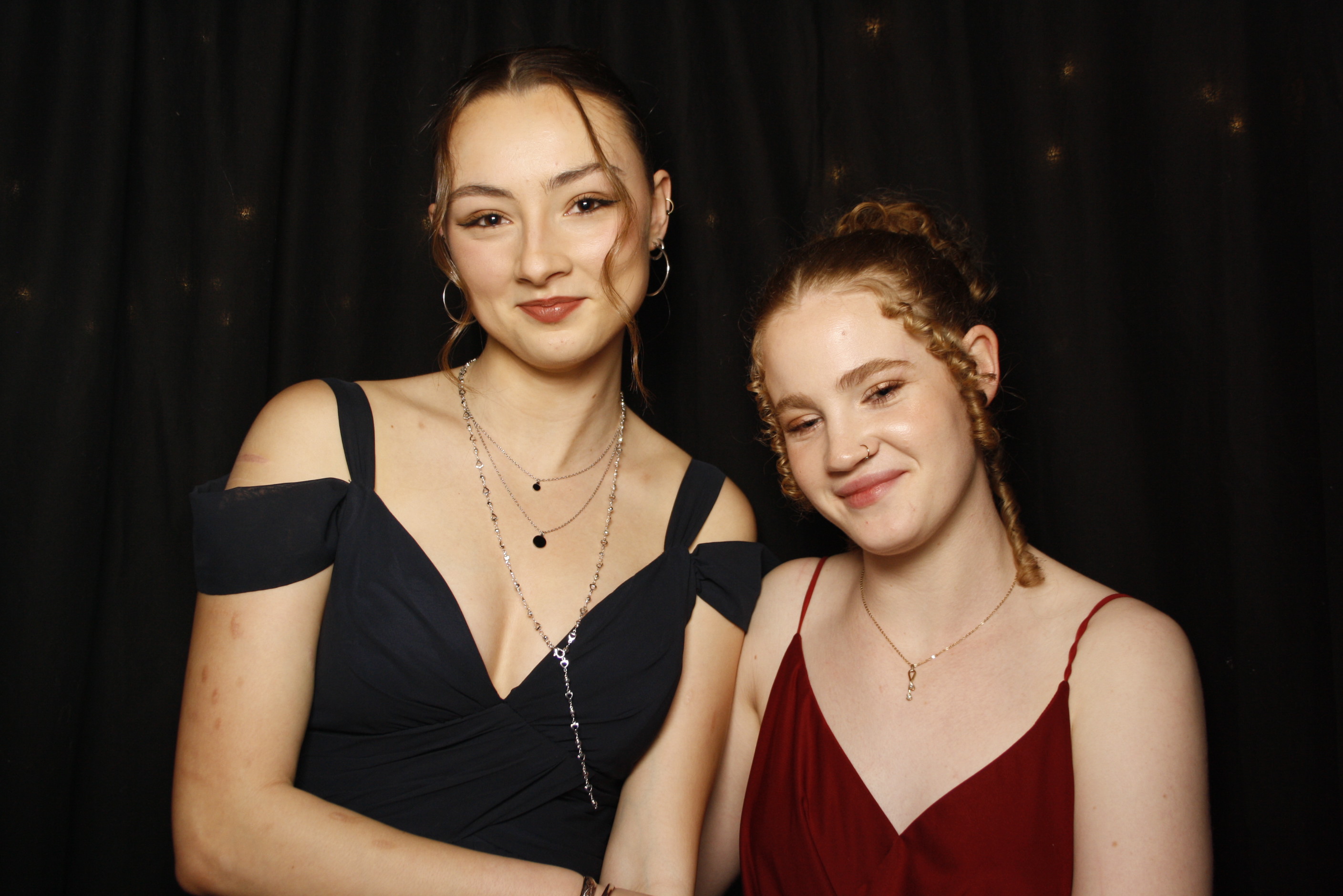 Kuranui College Ball | View more photos from the event at wgtngallery.classicphotobooths.co.nz/u/wgtncpbgallery/Kuranui-College-Ball