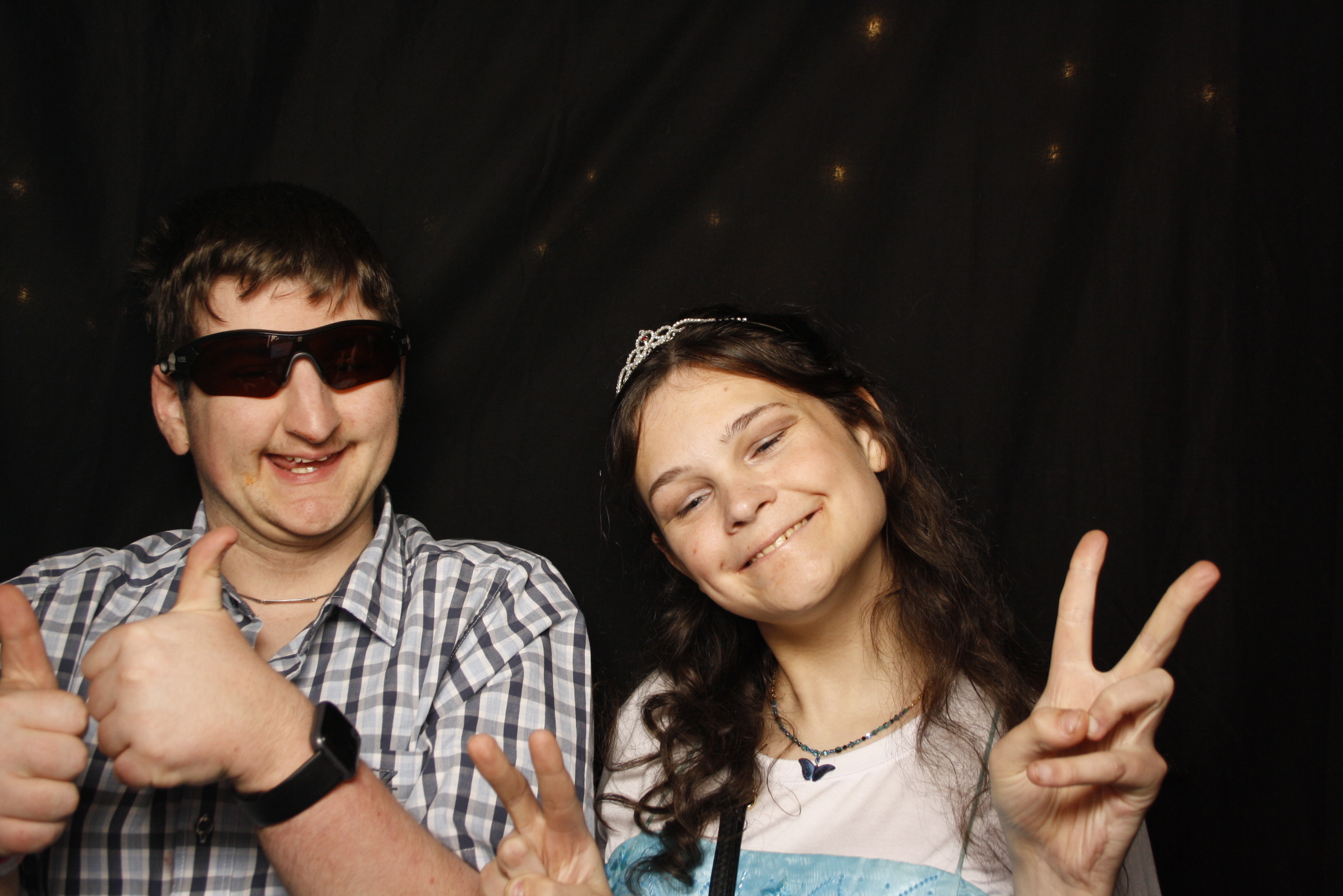 Kuranui College Ball | View more photos from the event at wgtngallery.classicphotobooths.co.nz/u/wgtncpbgallery/Kuranui-College-Ball