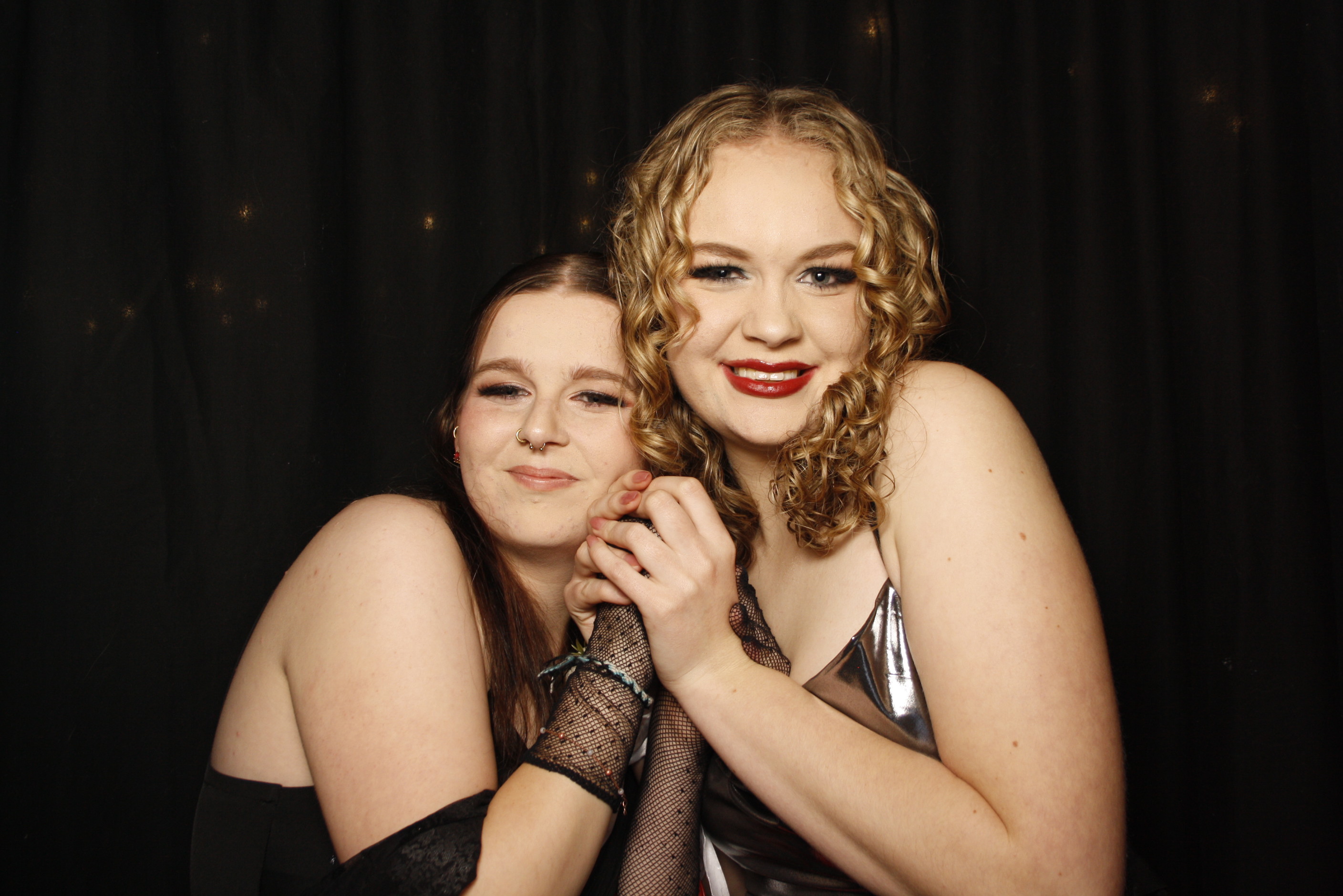 Kuranui College Ball | View more photos from the event at wgtngallery.classicphotobooths.co.nz/u/wgtncpbgallery/Kuranui-College-Ball