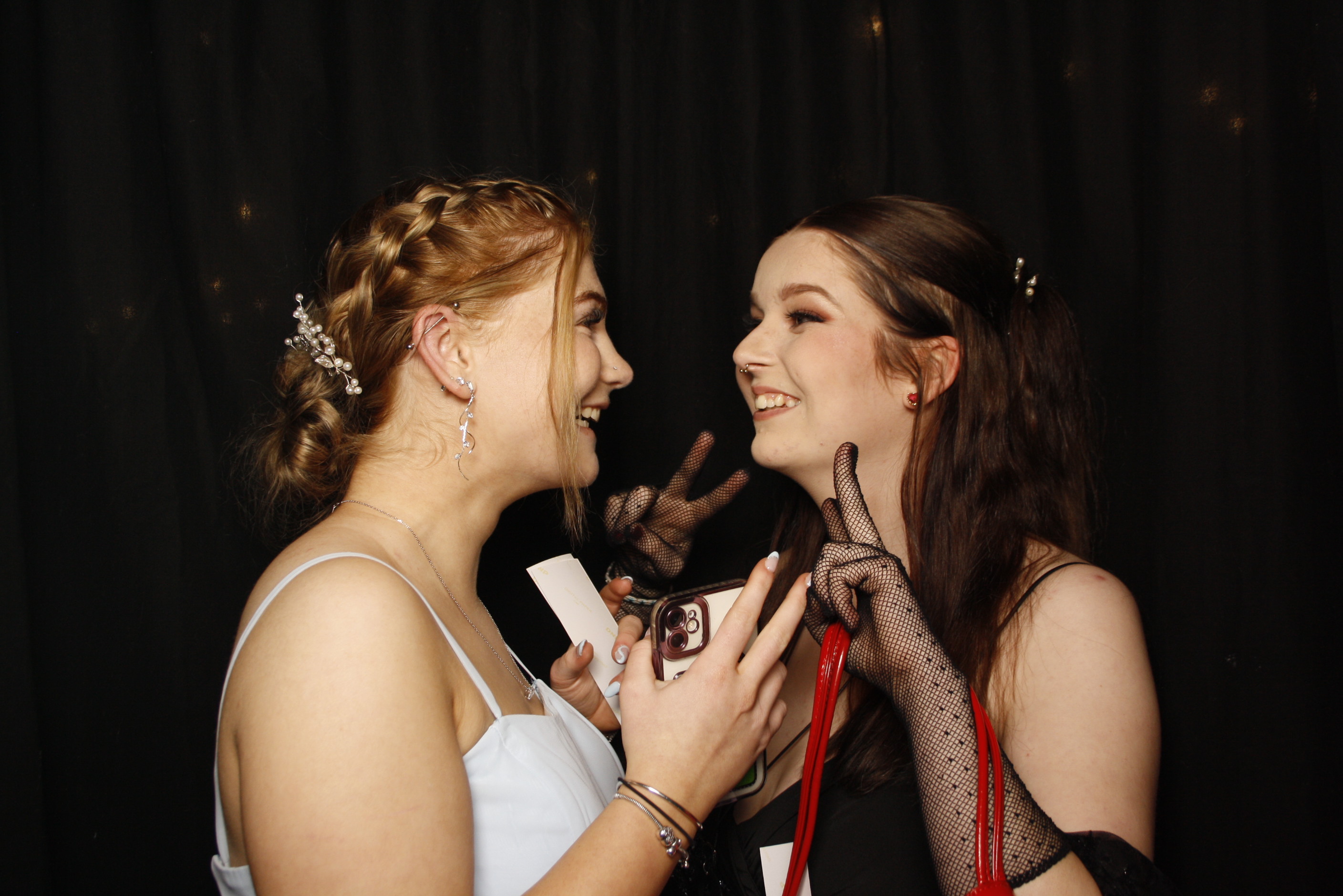 Kuranui College Ball | View more photos from the event at wgtngallery.classicphotobooths.co.nz/u/wgtncpbgallery/Kuranui-College-Ball