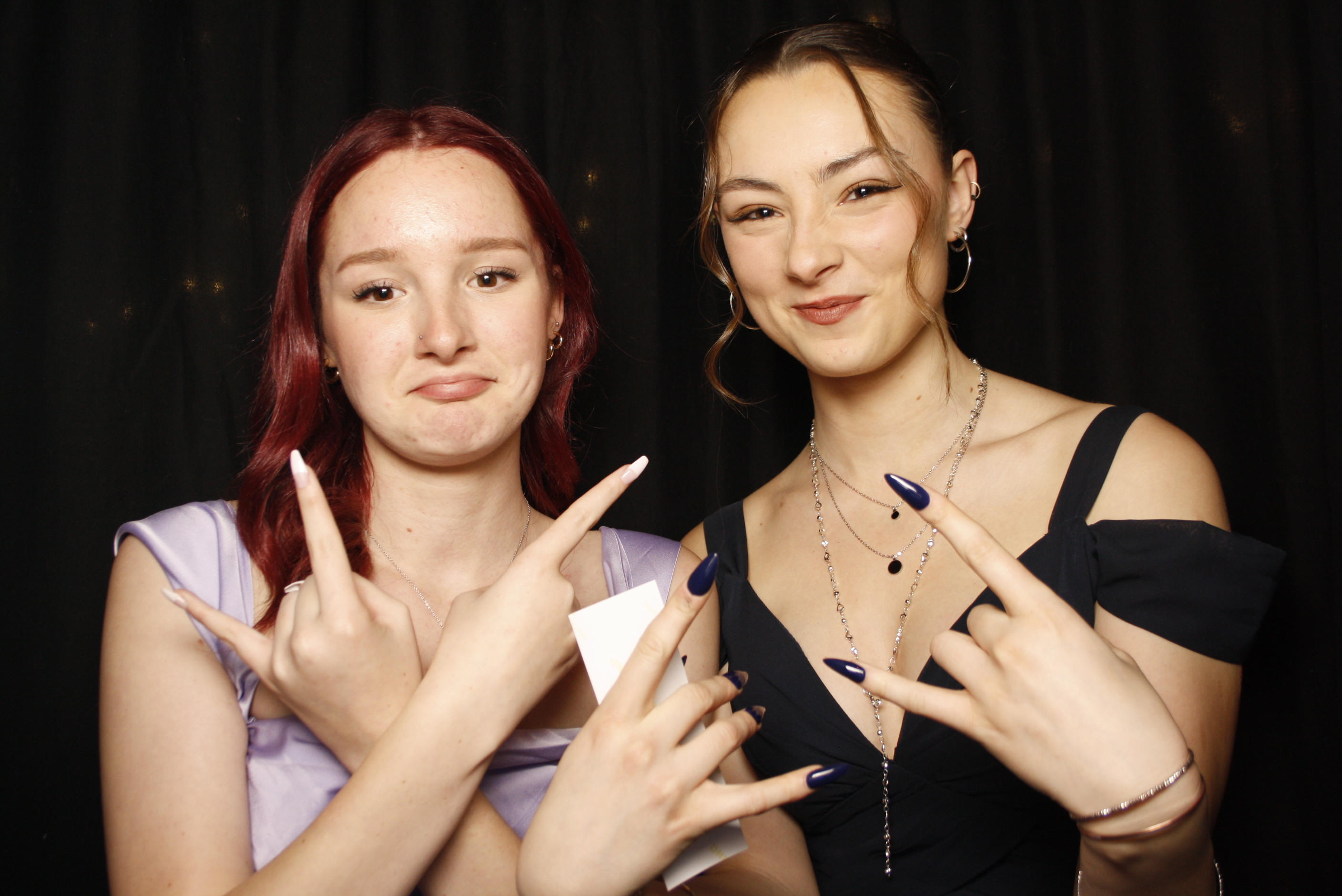 Kuranui College Ball | View more photos from the event at wgtngallery.classicphotobooths.co.nz/u/wgtncpbgallery/Kuranui-College-Ball