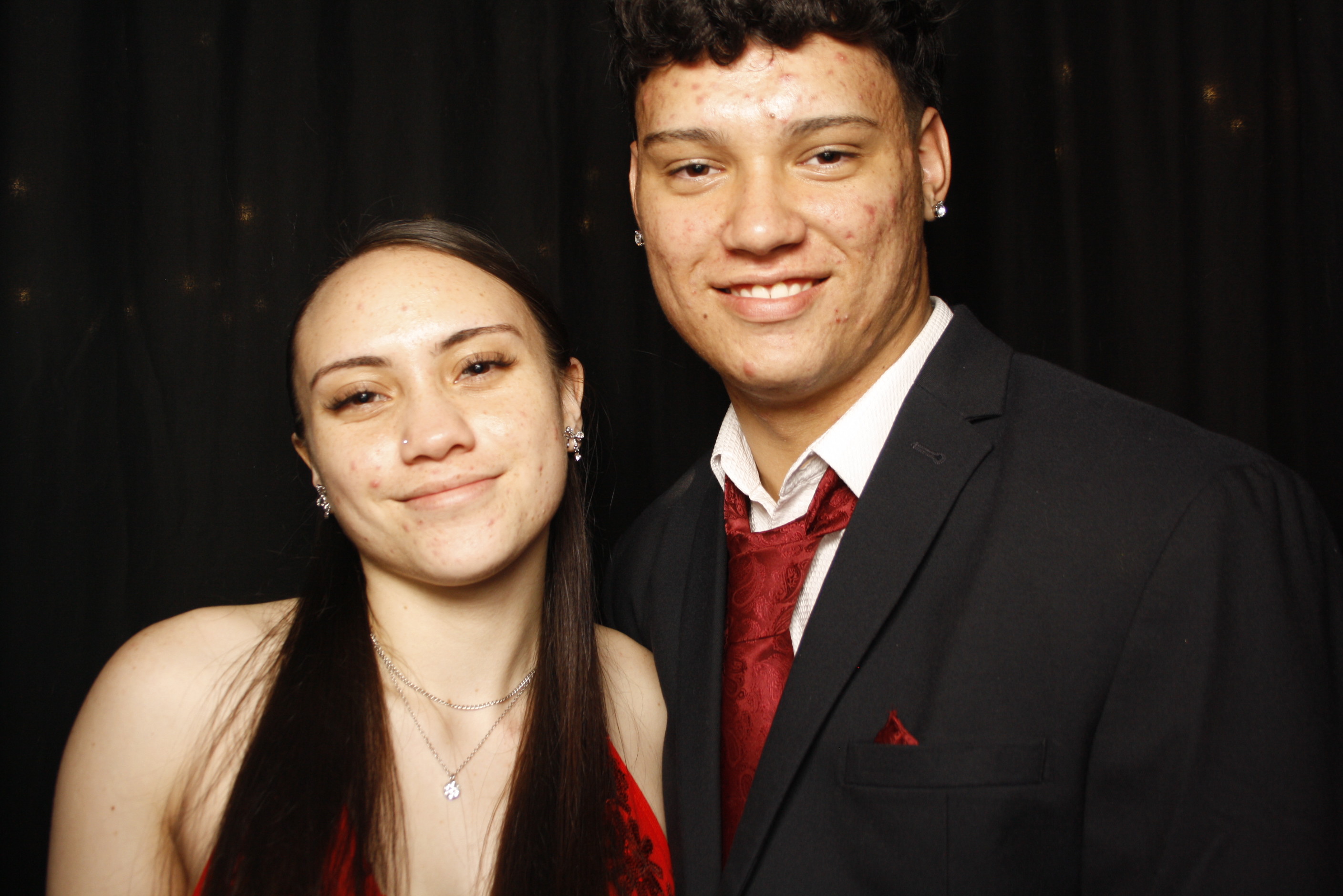 Kuranui College Ball | View more photos from the event at wgtngallery.classicphotobooths.co.nz/u/wgtncpbgallery/Kuranui-College-Ball