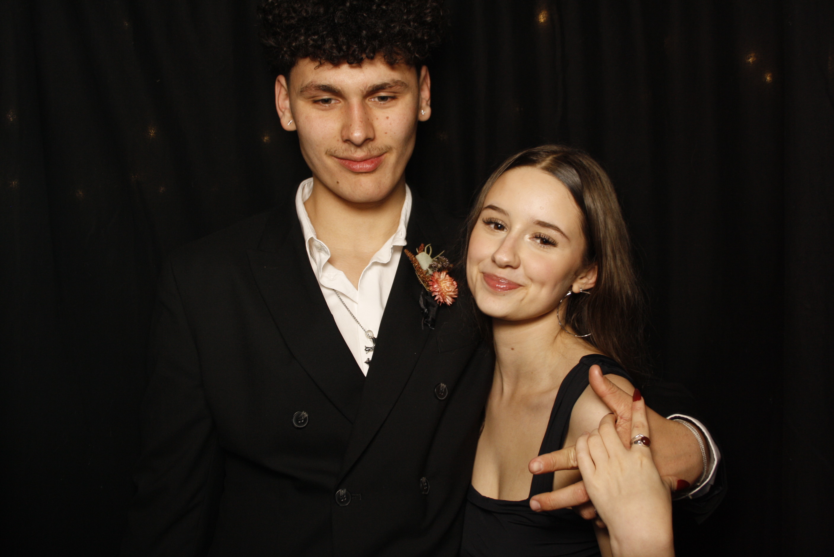 Kuranui College Ball | View more photos from the event at wgtngallery.classicphotobooths.co.nz/u/wgtncpbgallery/Kuranui-College-Ball