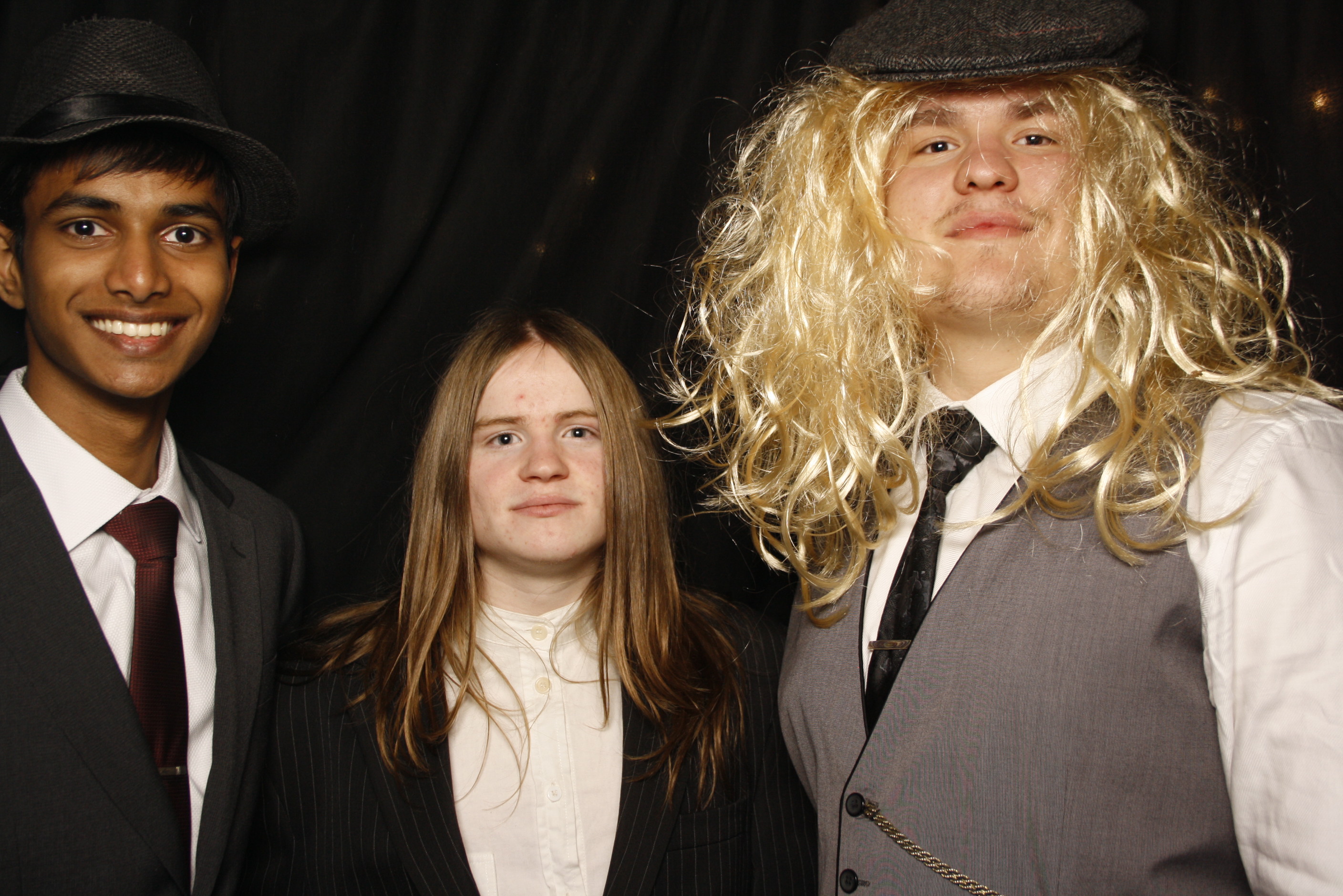 Kuranui College Ball | View more photos from the event at wgtngallery.classicphotobooths.co.nz/u/wgtncpbgallery/Kuranui-College-Ball