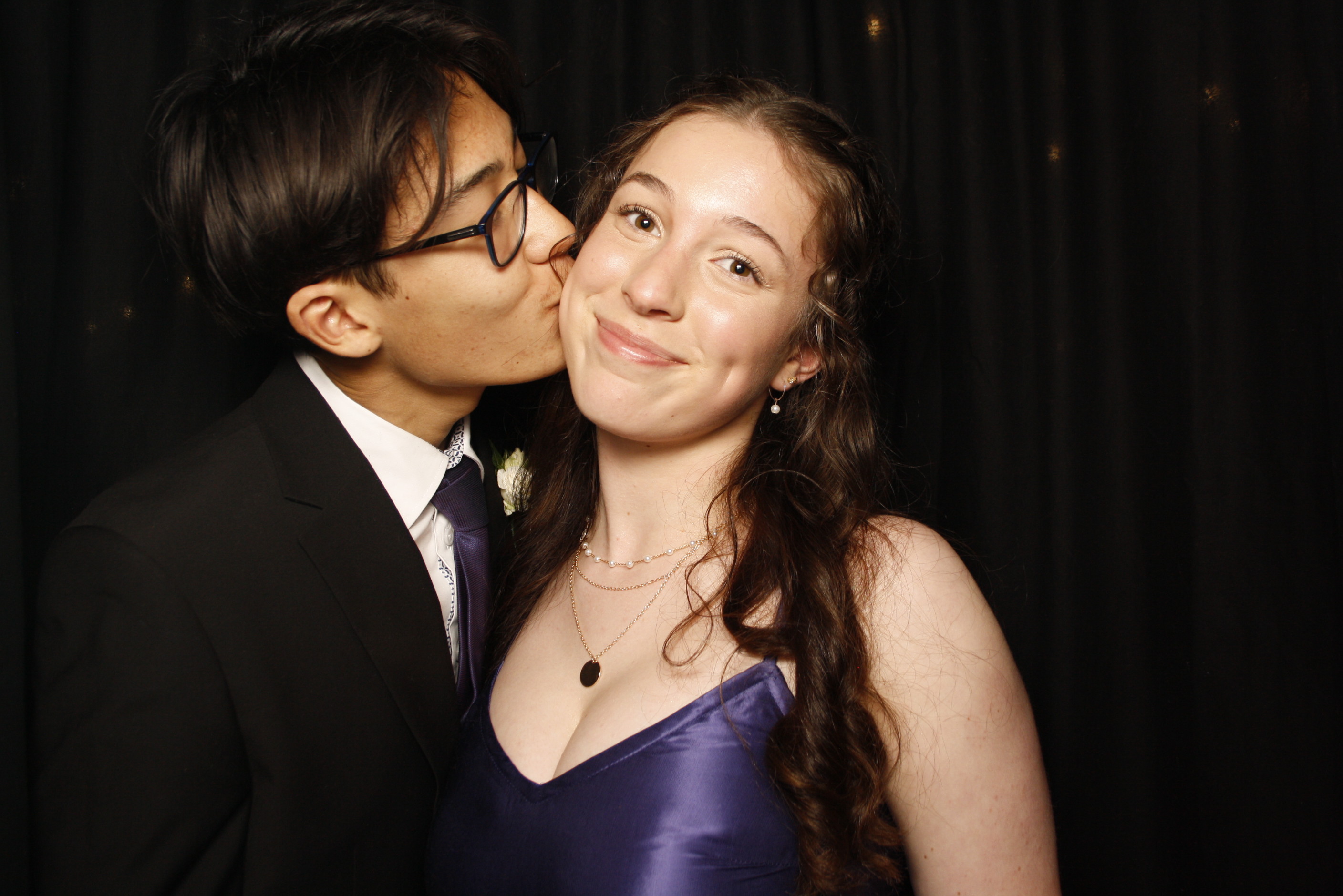 Kuranui College Ball | View more photos from the event at wgtngallery.classicphotobooths.co.nz/u/wgtncpbgallery/Kuranui-College-Ball