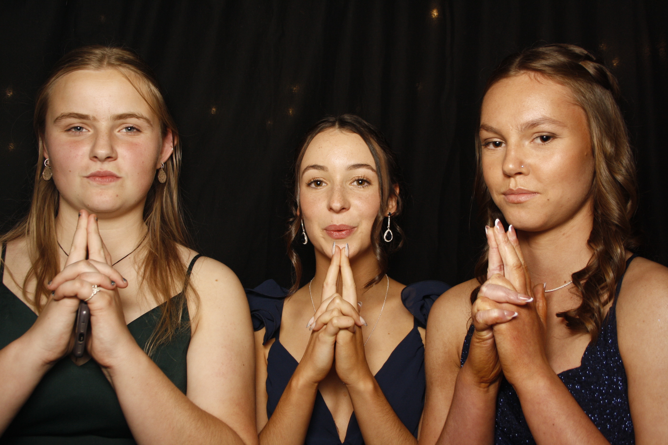 Kuranui College Ball | View more photos from the event at wgtngallery.classicphotobooths.co.nz/u/wgtncpbgallery/Kuranui-College-Ball