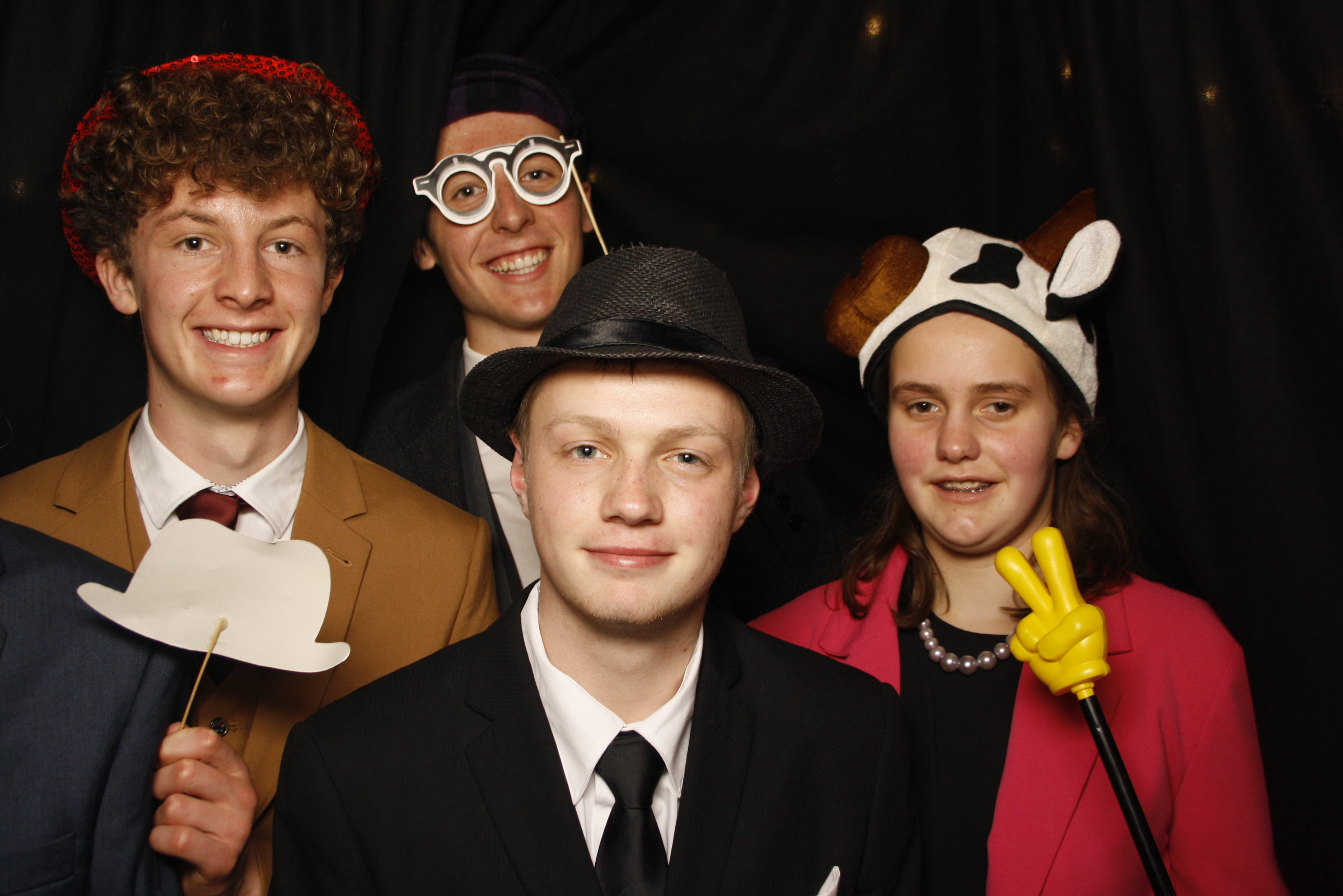 Kuranui College Ball | View more photos from the event at wgtngallery.classicphotobooths.co.nz/u/wgtncpbgallery/Kuranui-College-Ball