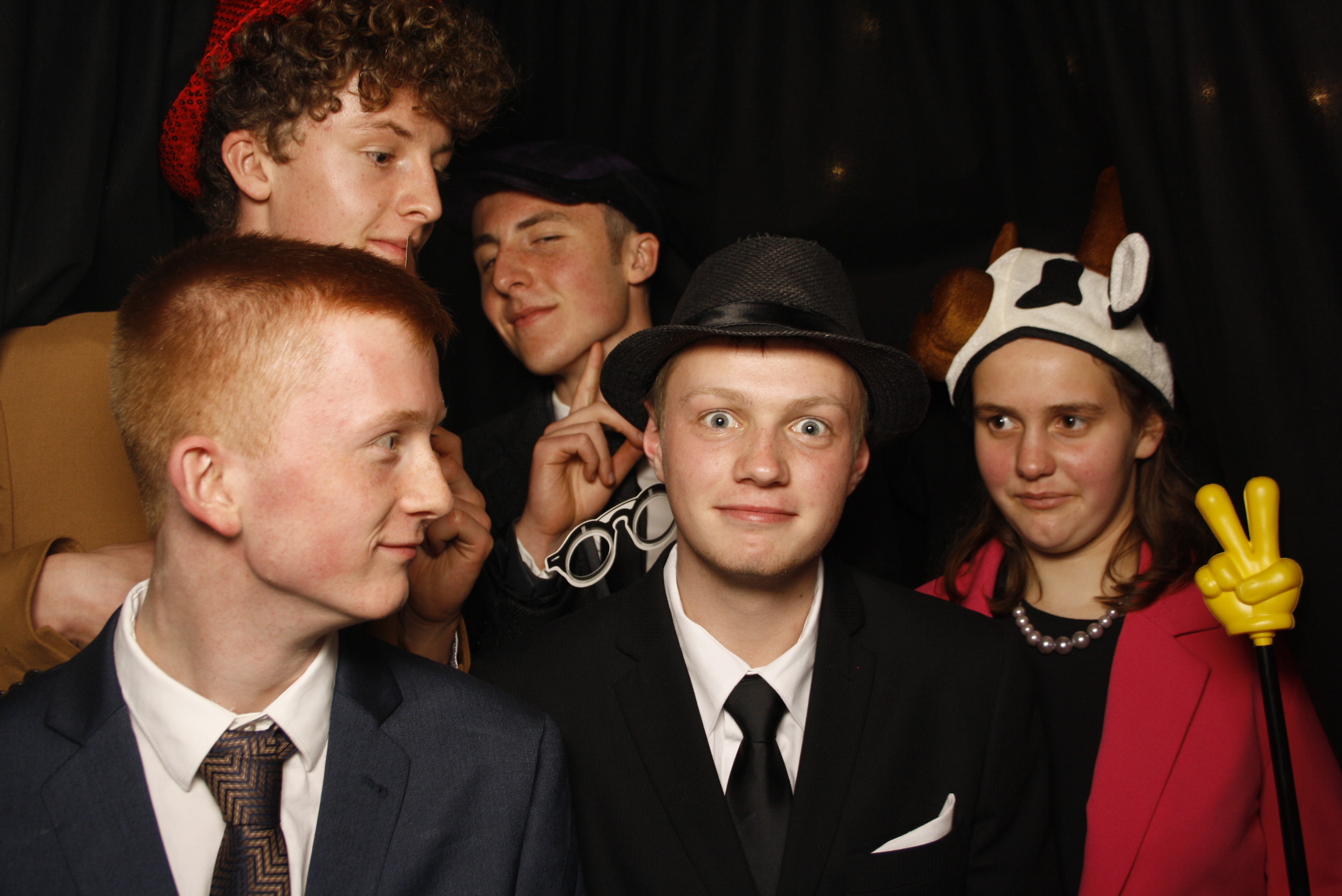 Kuranui College Ball | View more photos from the event at wgtngallery.classicphotobooths.co.nz/u/wgtncpbgallery/Kuranui-College-Ball