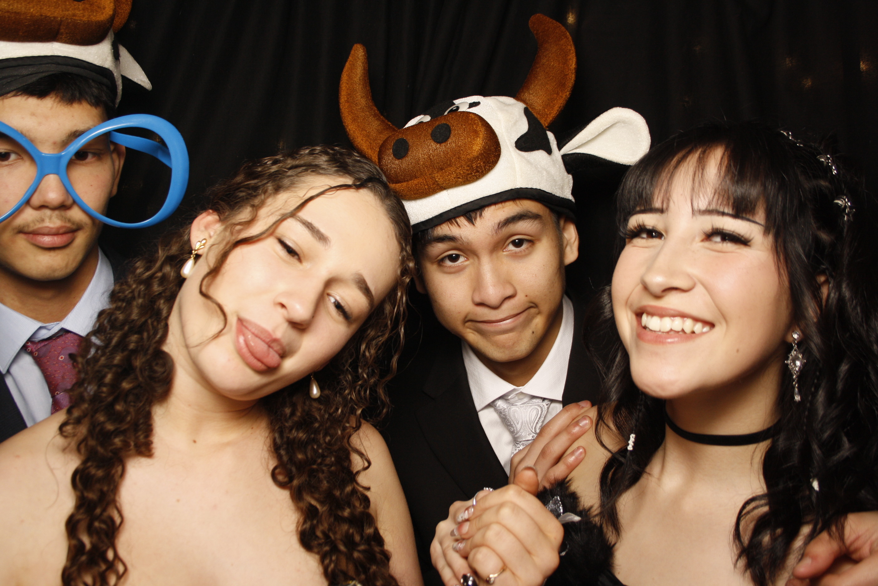 Kuranui College Ball | View more photos from the event at wgtngallery.classicphotobooths.co.nz/u/wgtncpbgallery/Kuranui-College-Ball