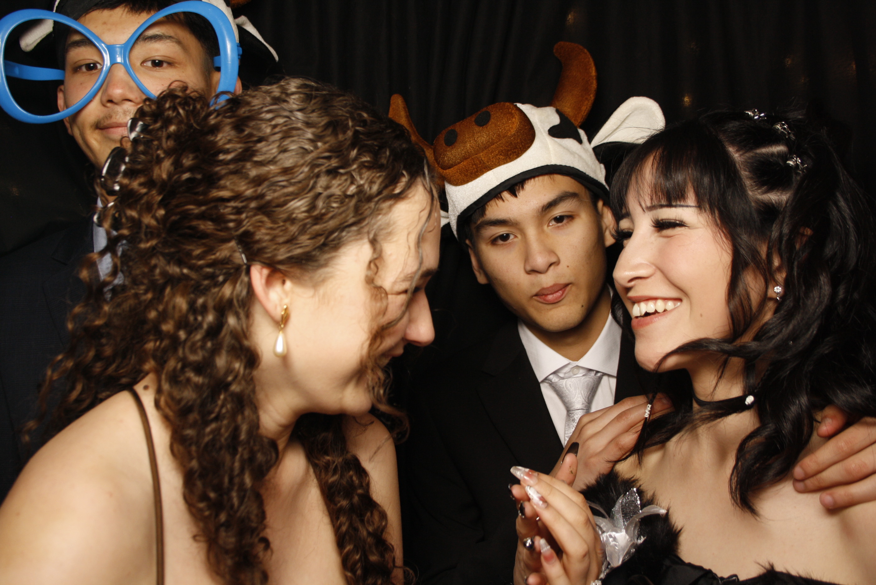 Kuranui College Ball | View more photos from the event at wgtngallery.classicphotobooths.co.nz/u/wgtncpbgallery/Kuranui-College-Ball