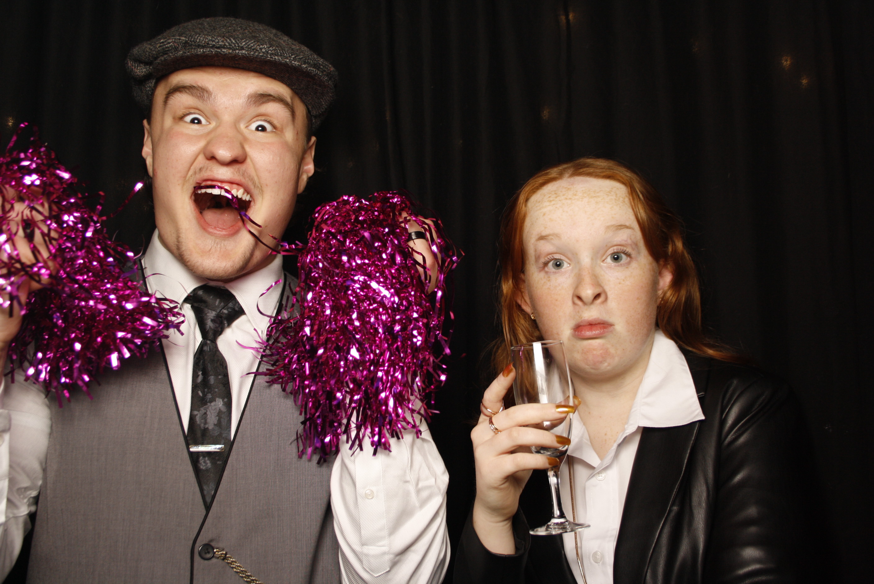 Kuranui College Ball | View more photos from the event at wgtngallery.classicphotobooths.co.nz/u/wgtncpbgallery/Kuranui-College-Ball