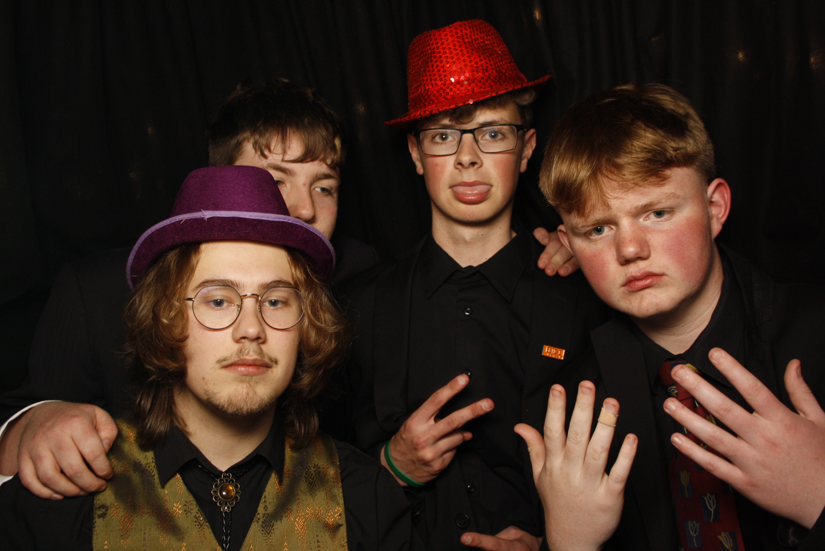 Kuranui College Ball | View more photos from the event at wgtngallery.classicphotobooths.co.nz/u/wgtncpbgallery/Kuranui-College-Ball