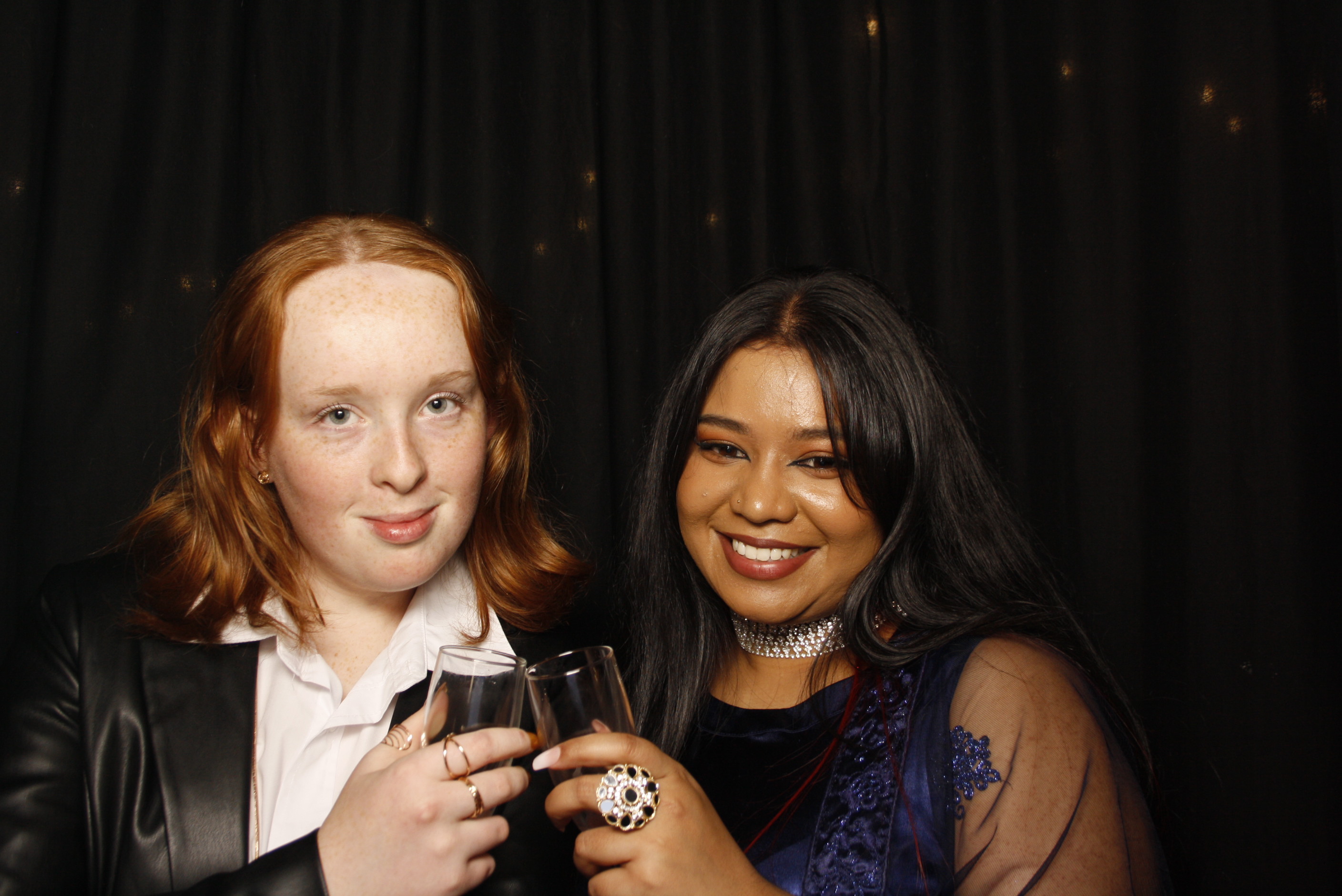 Kuranui College Ball | View more photos from the event at wgtngallery.classicphotobooths.co.nz/u/wgtncpbgallery/Kuranui-College-Ball