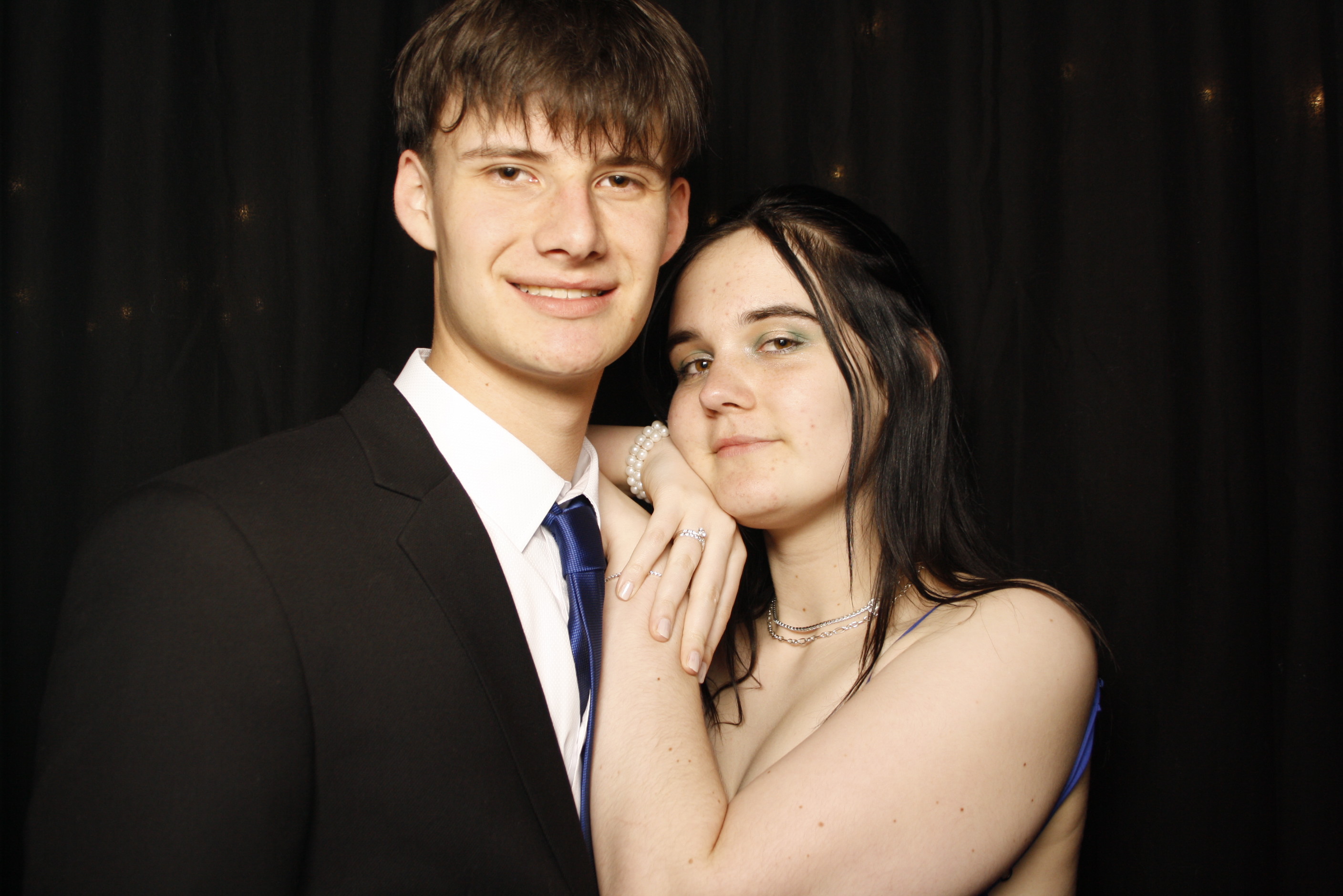 Kuranui College Ball | View more photos from the event at wgtngallery.classicphotobooths.co.nz/u/wgtncpbgallery/Kuranui-College-Ball