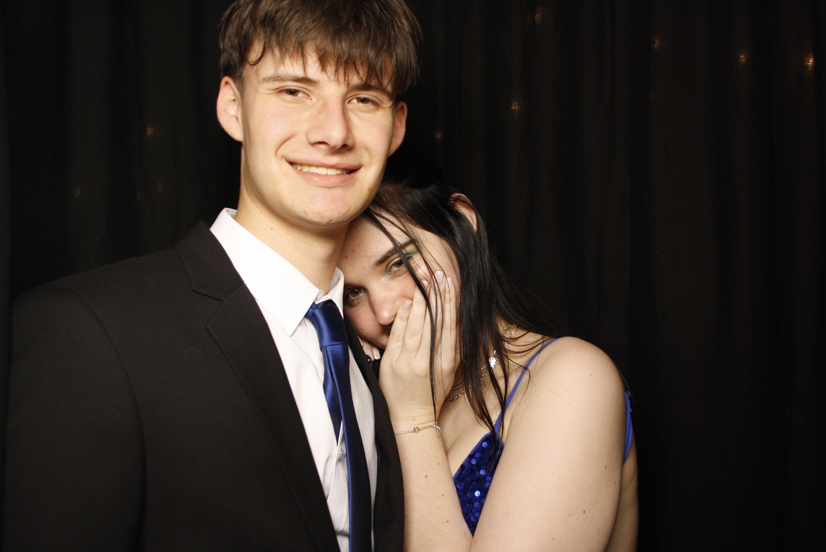 Kuranui College Ball | View more photos from the event at wgtngallery.classicphotobooths.co.nz/u/wgtncpbgallery/Kuranui-College-Ball