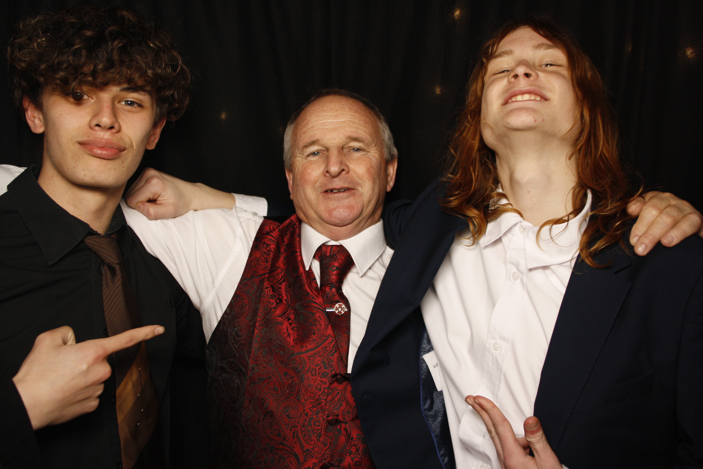 Kuranui College Ball | View more photos from the event at wgtngallery.classicphotobooths.co.nz/u/wgtncpbgallery/Kuranui-College-Ball