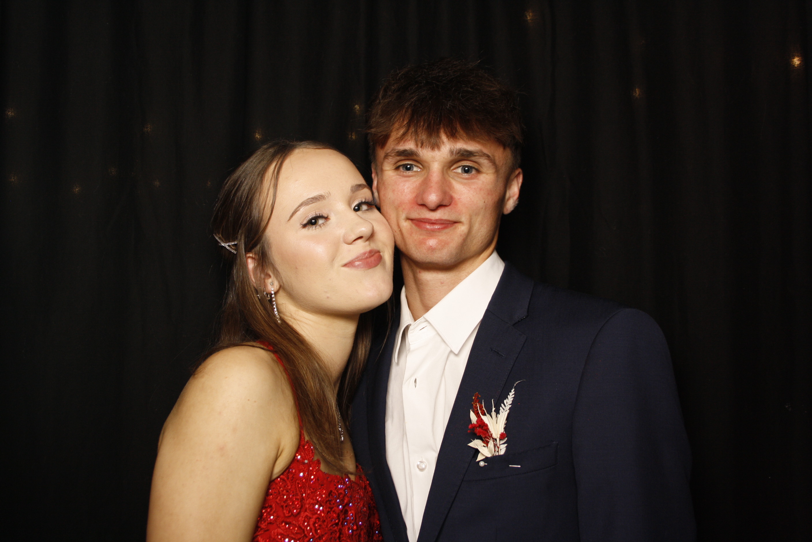 Kuranui College Ball | View more photos from the event at wgtngallery.classicphotobooths.co.nz/u/wgtncpbgallery/Kuranui-College-Ball