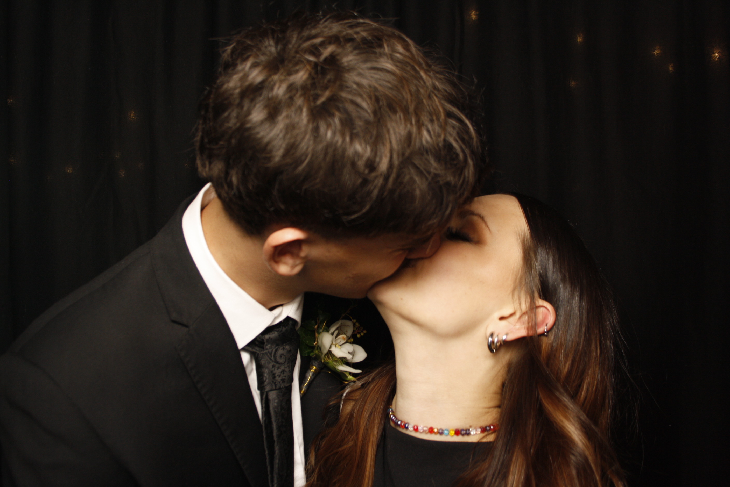 Kuranui College Ball | View more photos from the event at wgtngallery.classicphotobooths.co.nz/u/wgtncpbgallery/Kuranui-College-Ball