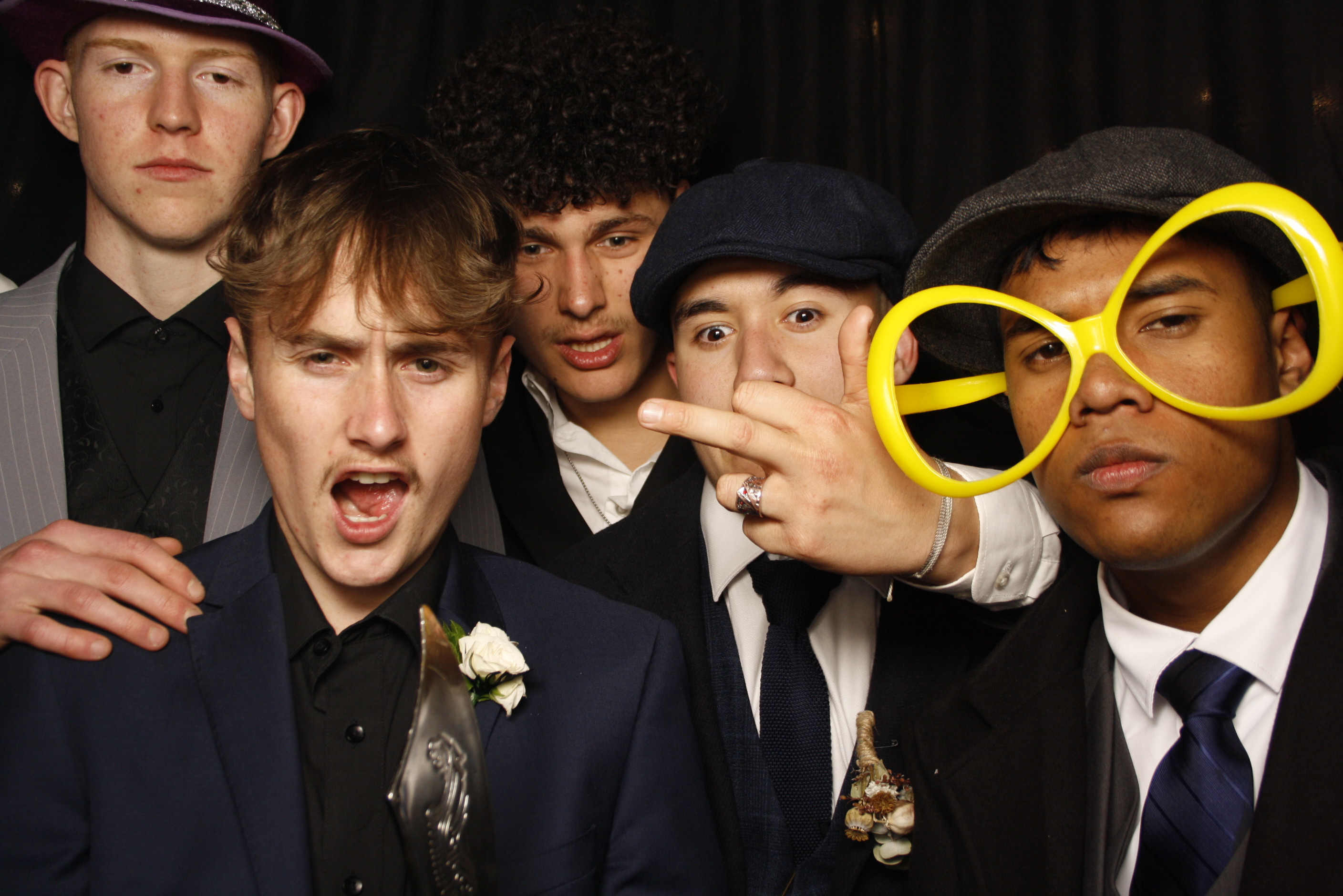 Kuranui College Ball | View more photos from the event at wgtngallery.classicphotobooths.co.nz/u/wgtncpbgallery/Kuranui-College-Ball