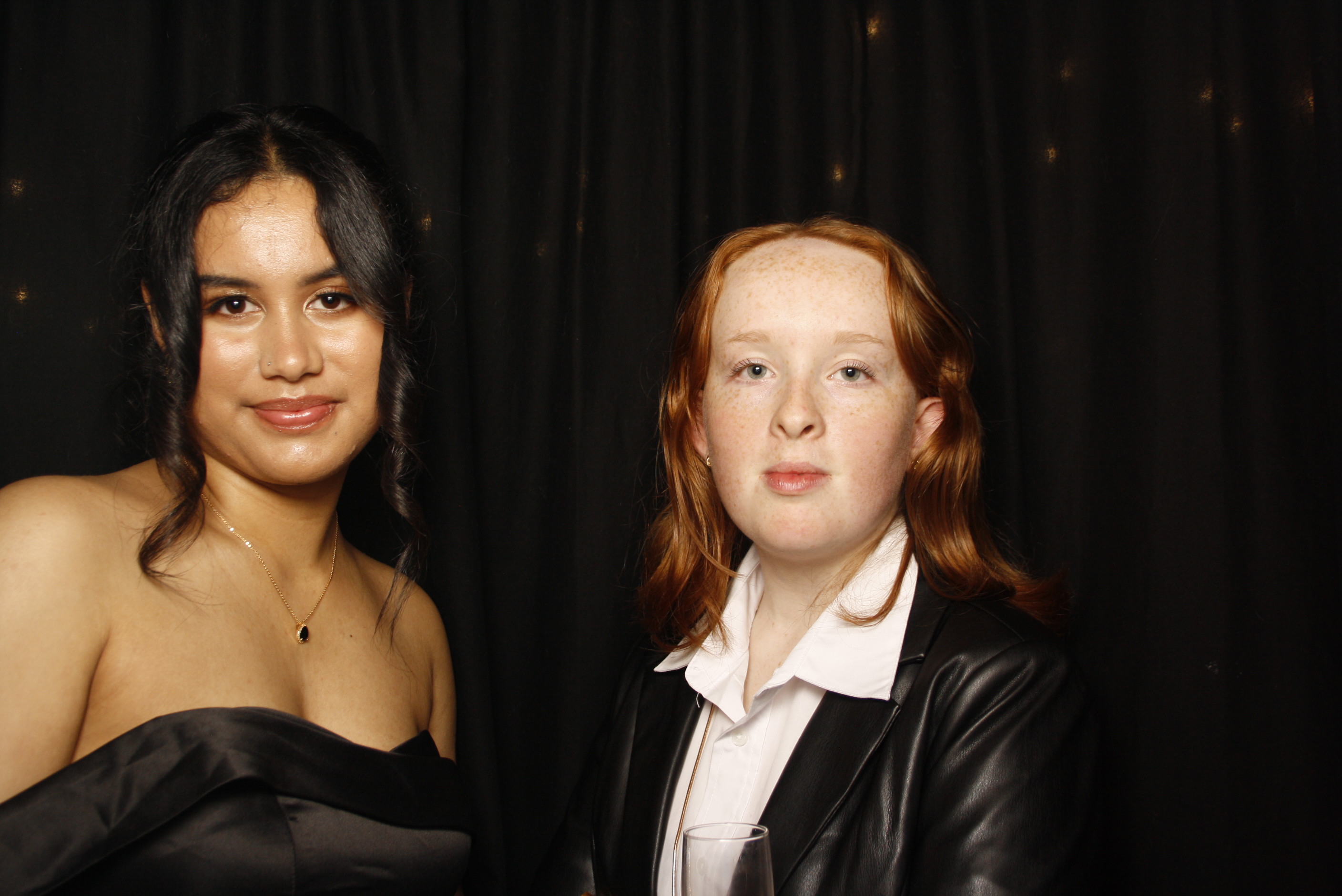 Kuranui College Ball | View more photos from the event at wgtngallery.classicphotobooths.co.nz/u/wgtncpbgallery/Kuranui-College-Ball