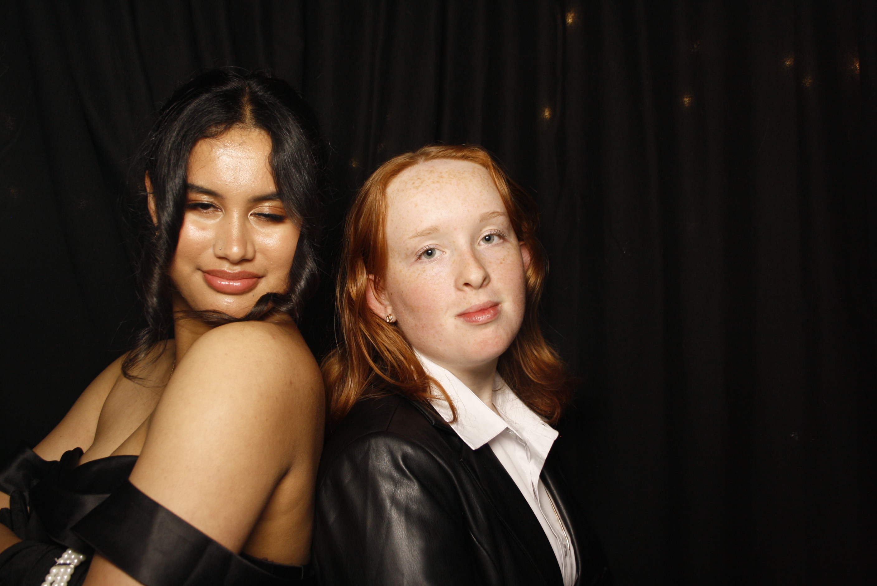 Kuranui College Ball | View more photos from the event at wgtngallery.classicphotobooths.co.nz/u/wgtncpbgallery/Kuranui-College-Ball