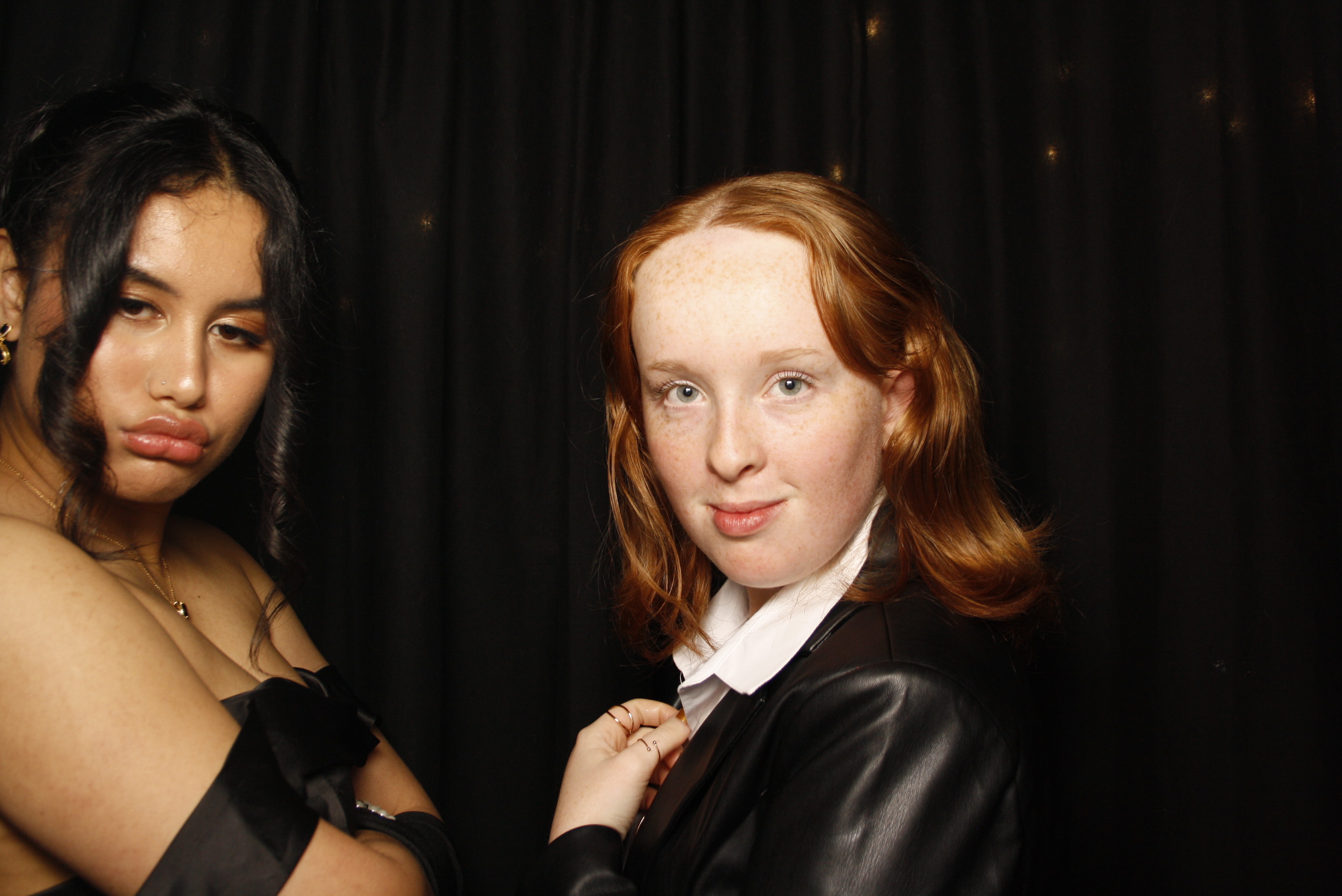 Kuranui College Ball | View more photos from the event at wgtngallery.classicphotobooths.co.nz/u/wgtncpbgallery/Kuranui-College-Ball