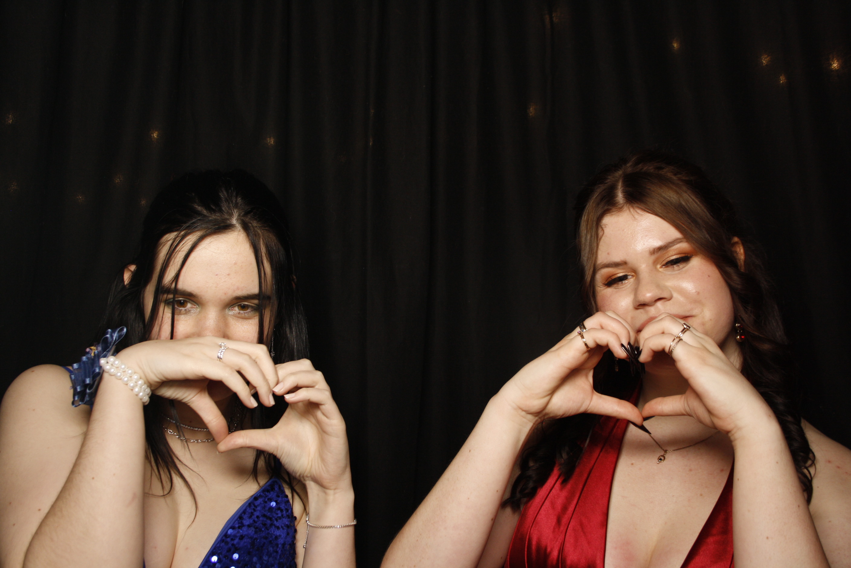 Kuranui College Ball | View more photos from the event at wgtngallery.classicphotobooths.co.nz/u/wgtncpbgallery/Kuranui-College-Ball