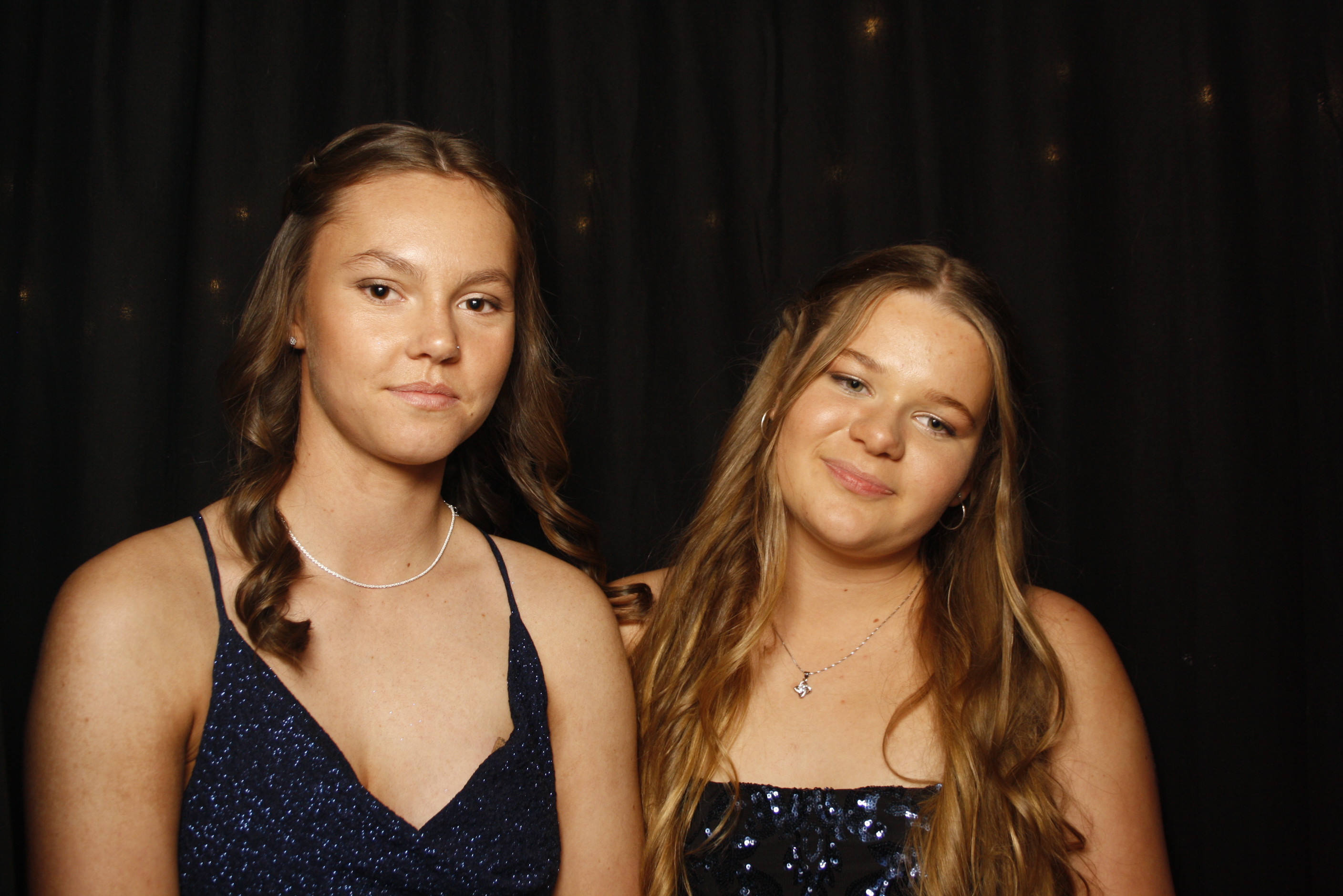 Kuranui College Ball | View more photos from the event at wgtngallery.classicphotobooths.co.nz/u/wgtncpbgallery/Kuranui-College-Ball