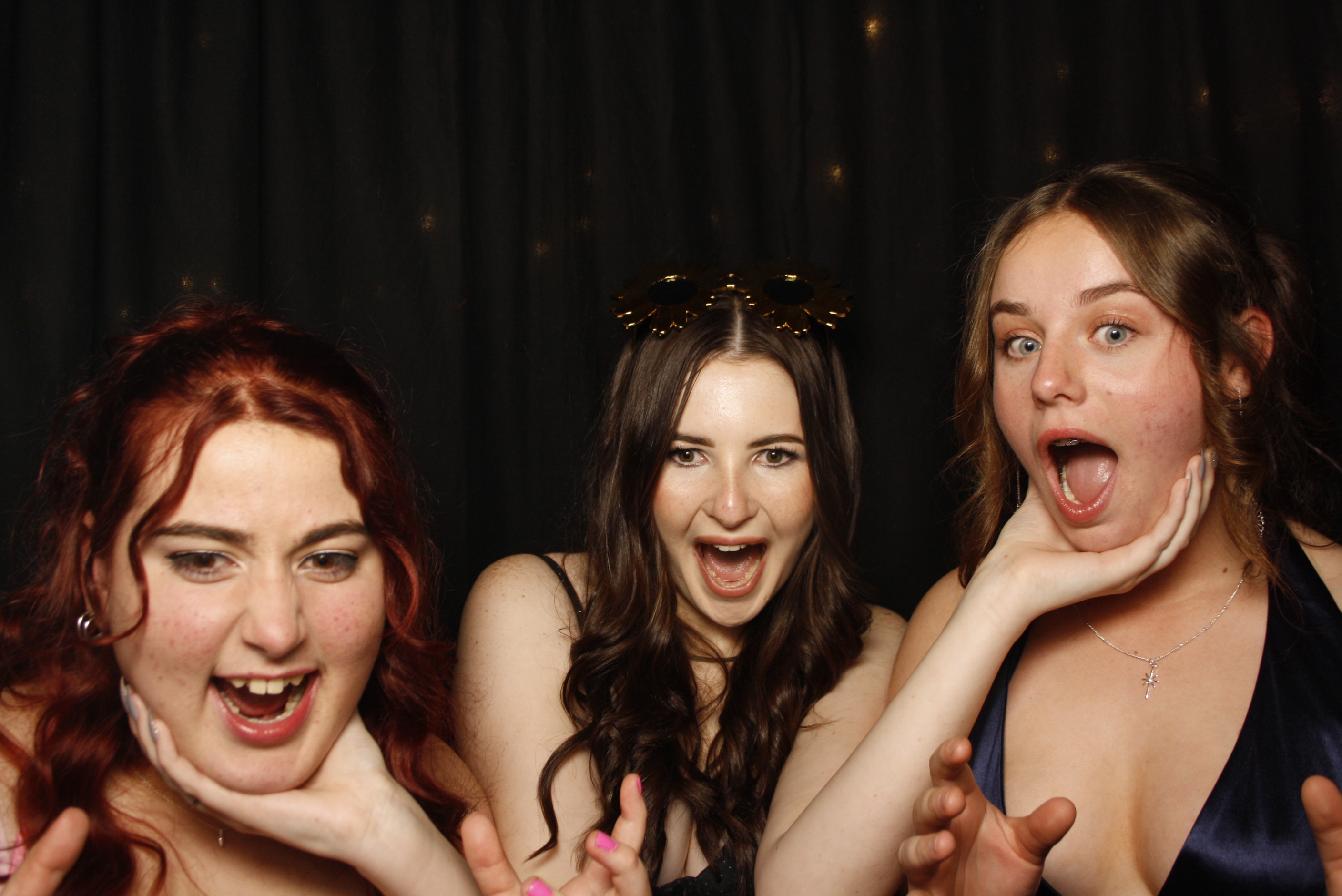 Kuranui College Ball | View more photos from the event at wgtngallery.classicphotobooths.co.nz/u/wgtncpbgallery/Kuranui-College-Ball