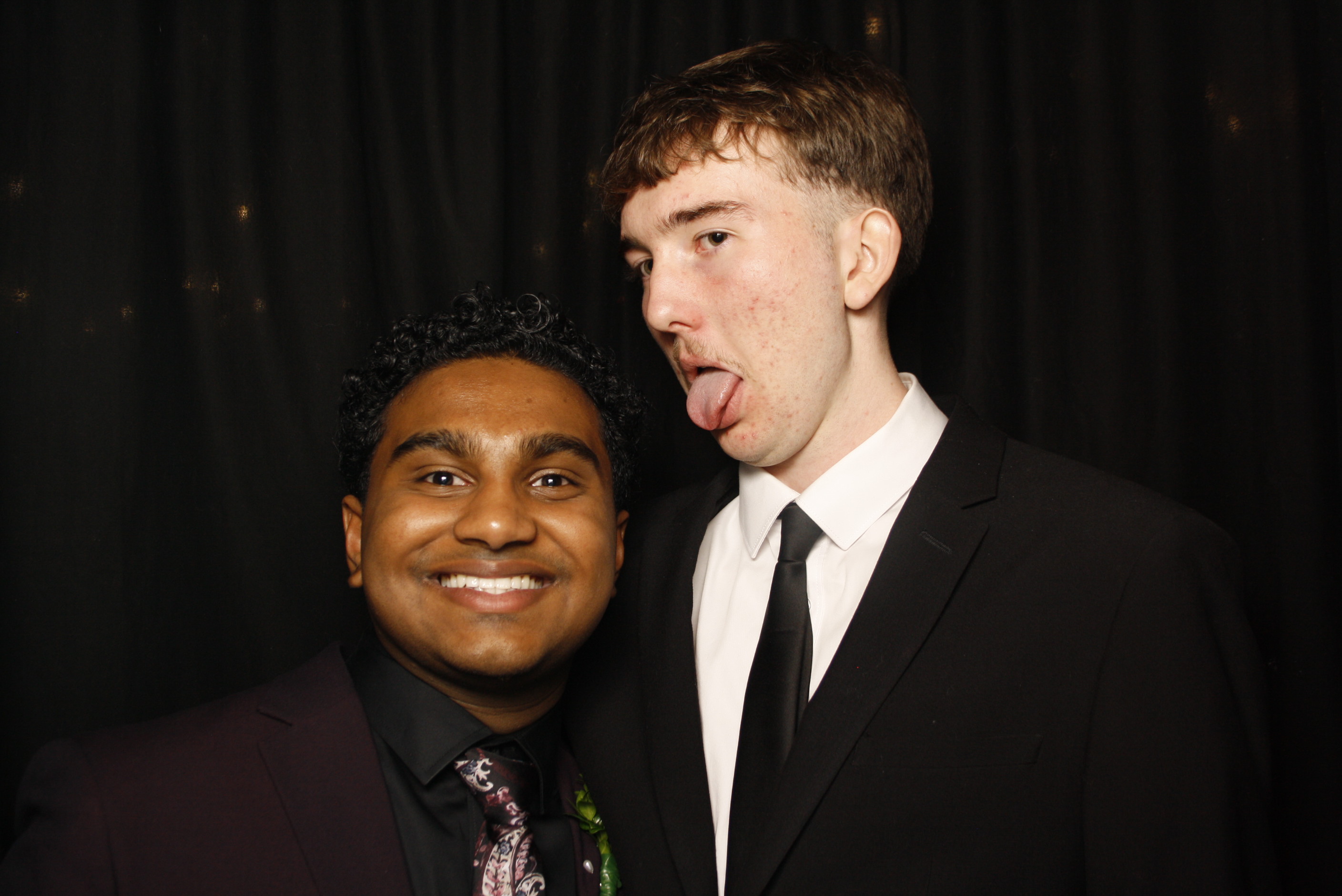 Kuranui College Ball | View more photos from the event at wgtngallery.classicphotobooths.co.nz/u/wgtncpbgallery/Kuranui-College-Ball