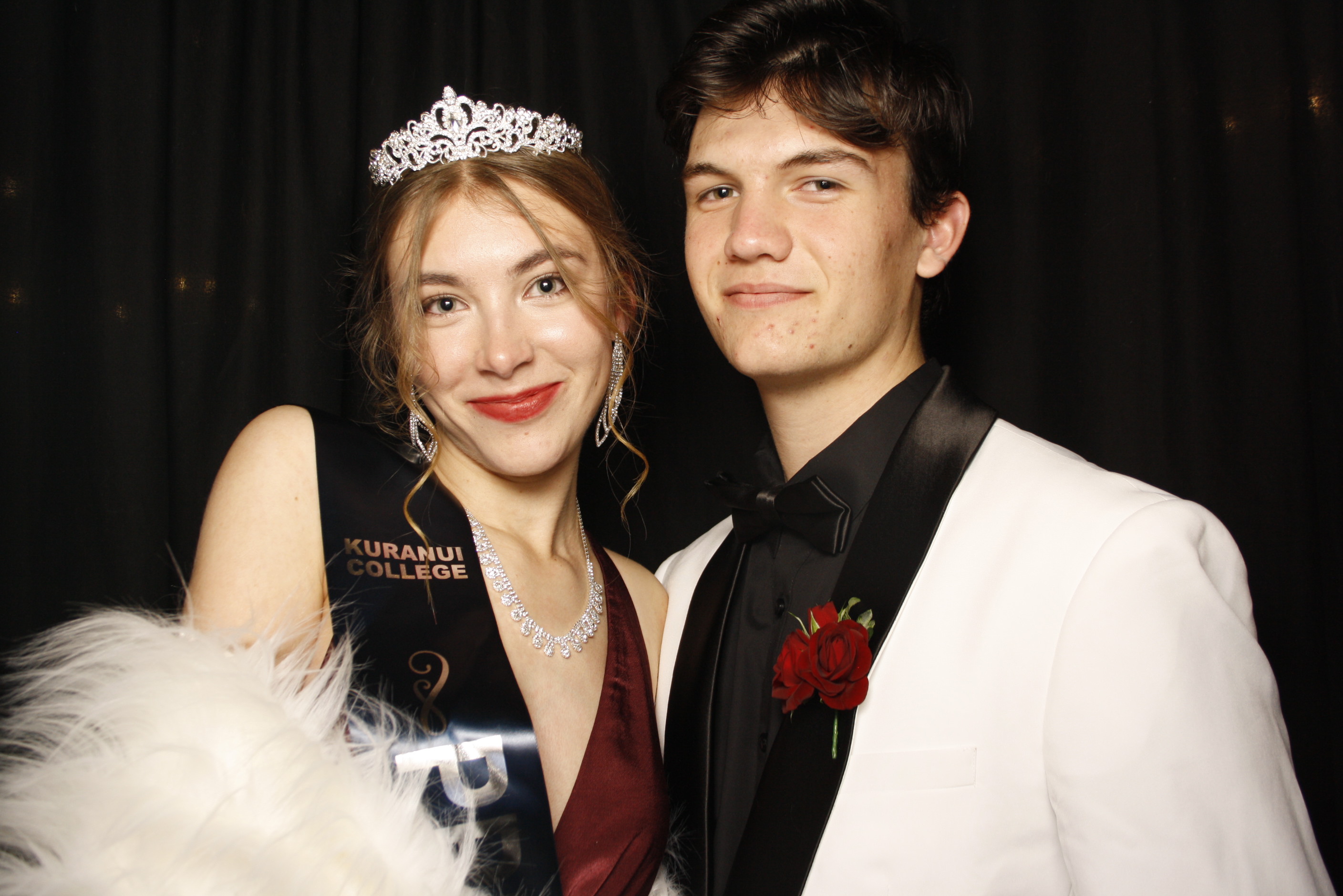 Kuranui College Ball | View more photos from the event at wgtngallery.classicphotobooths.co.nz/u/wgtncpbgallery/Kuranui-College-Ball