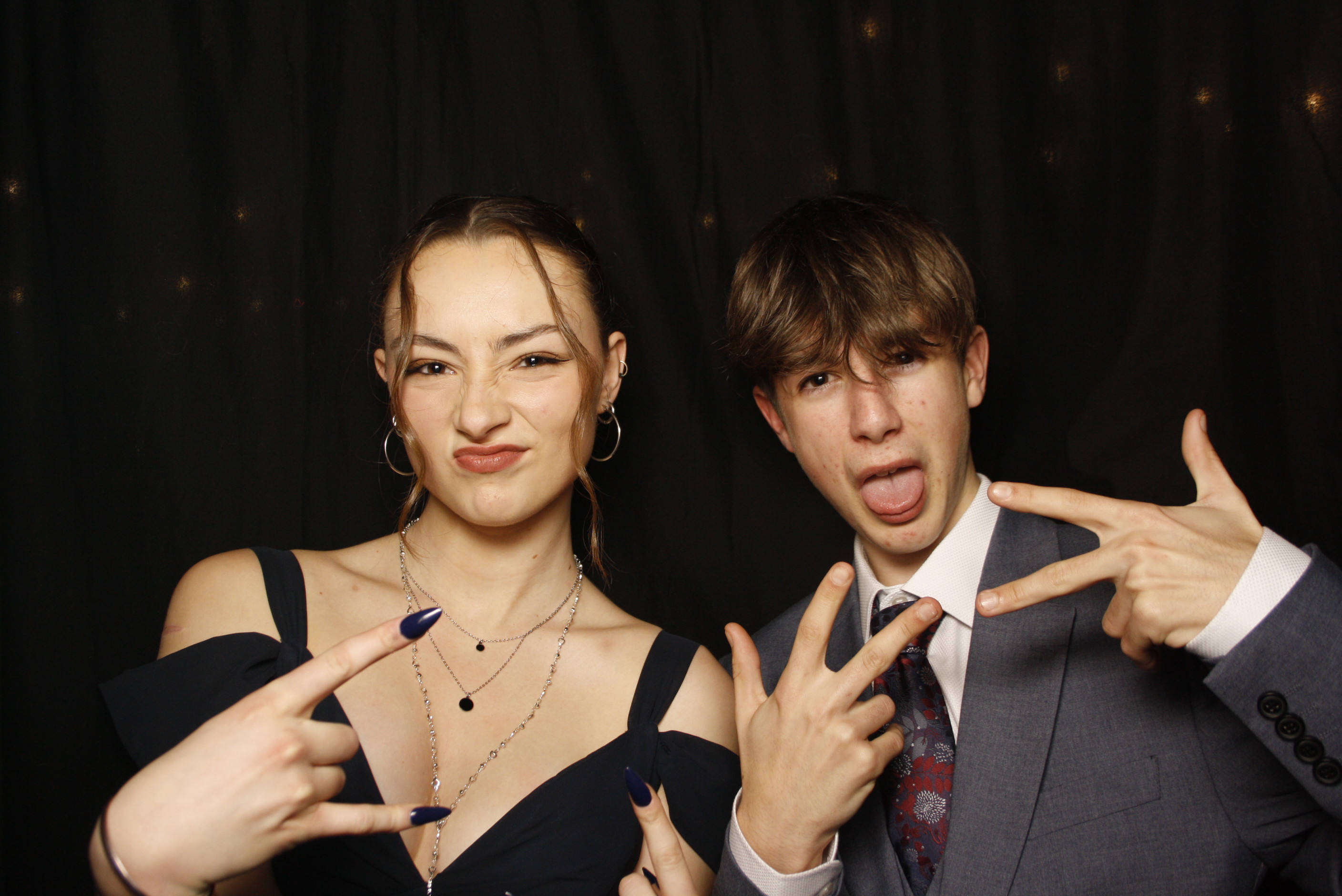 Kuranui College Ball | View more photos from the event at wgtngallery.classicphotobooths.co.nz/u/wgtncpbgallery/Kuranui-College-Ball