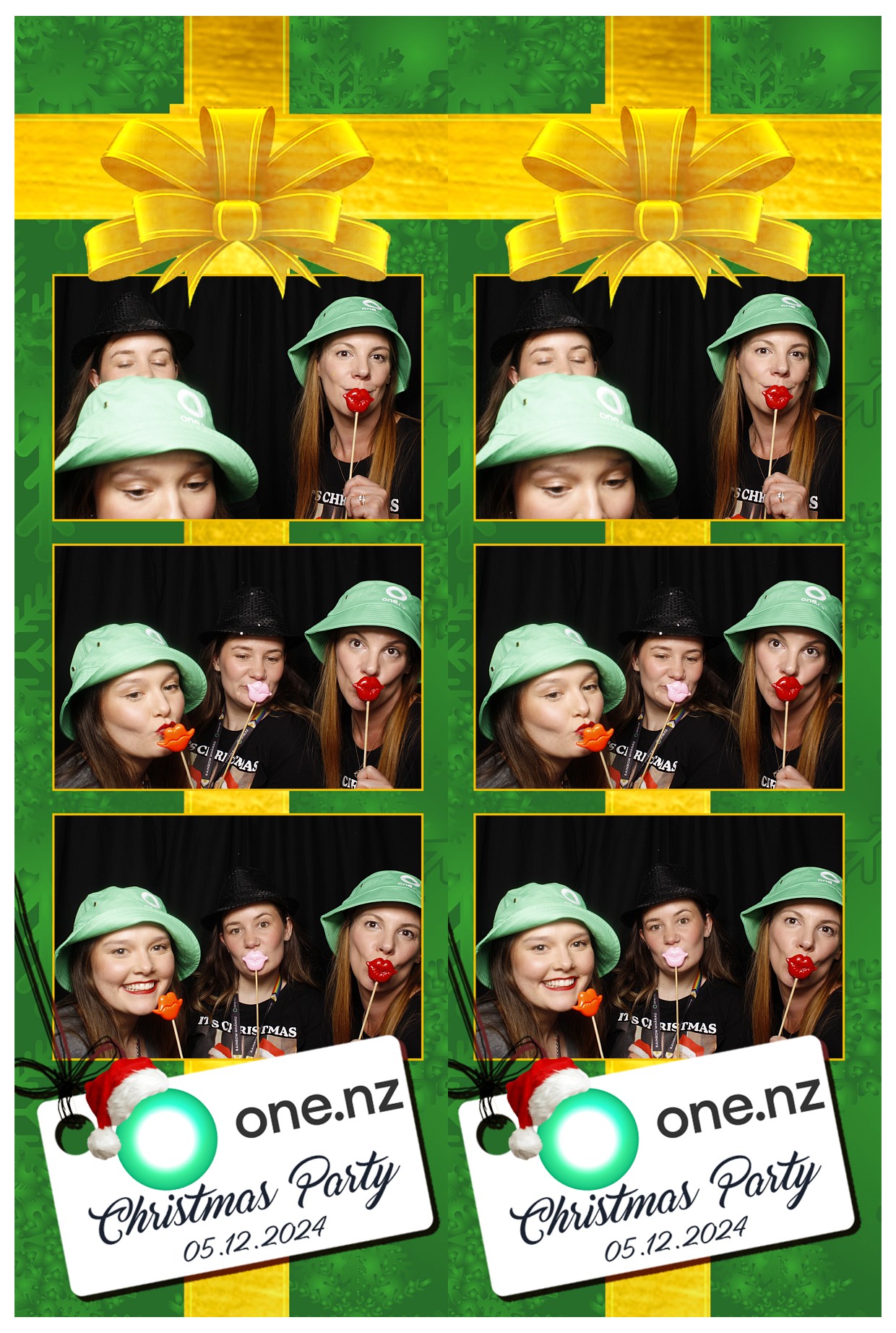 One Christmas 2024 - Wellington | View more photos from the event at wgtngallery.classicphotobooths.co.nz/u/wgtncpbgallery/One-Christmas-2024-Wellington