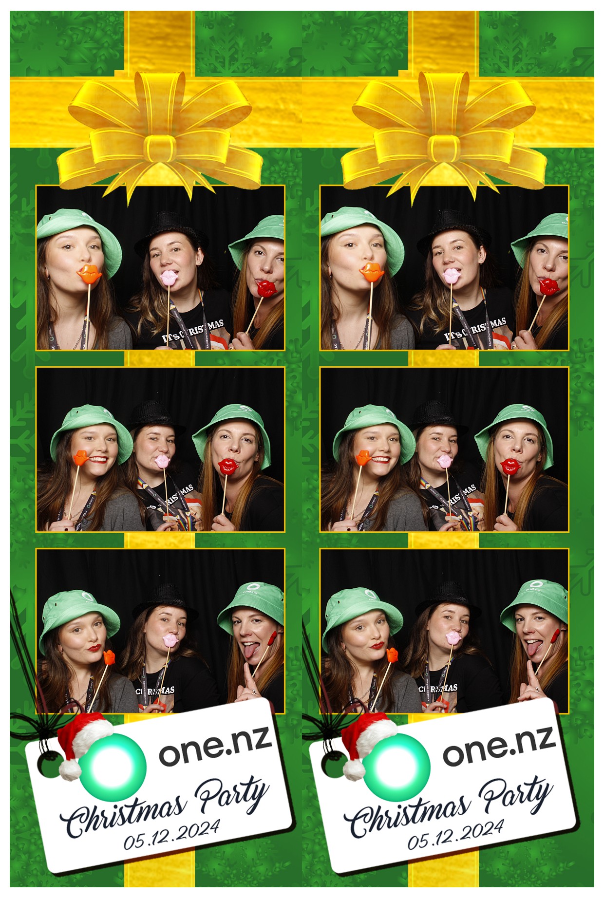 One Christmas 2024 - Wellington | View more photos from the event at wgtngallery.classicphotobooths.co.nz/u/wgtncpbgallery/One-Christmas-2024-Wellington