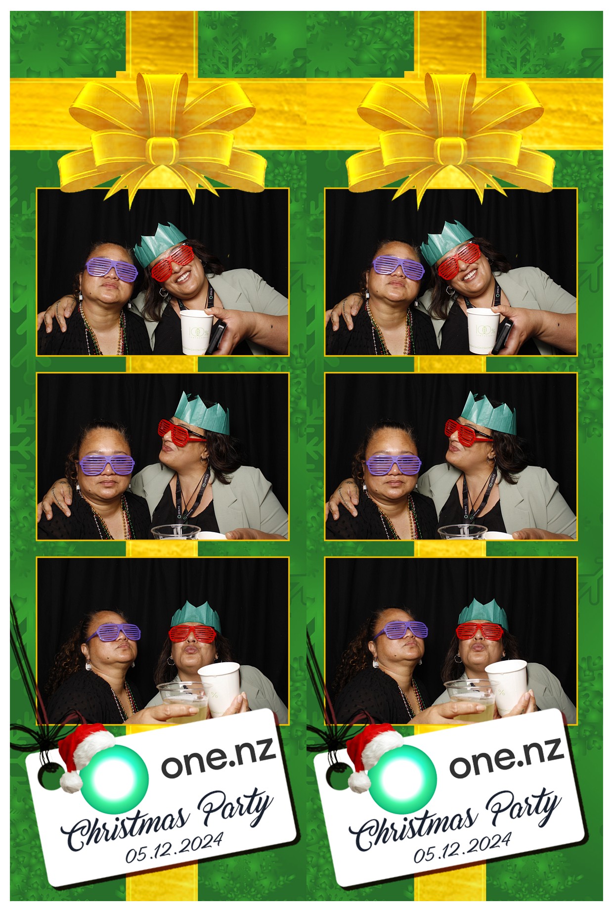 One Christmas 2024 - Wellington | View more photos from the event at wgtngallery.classicphotobooths.co.nz/u/wgtncpbgallery/One-Christmas-2024-Wellington