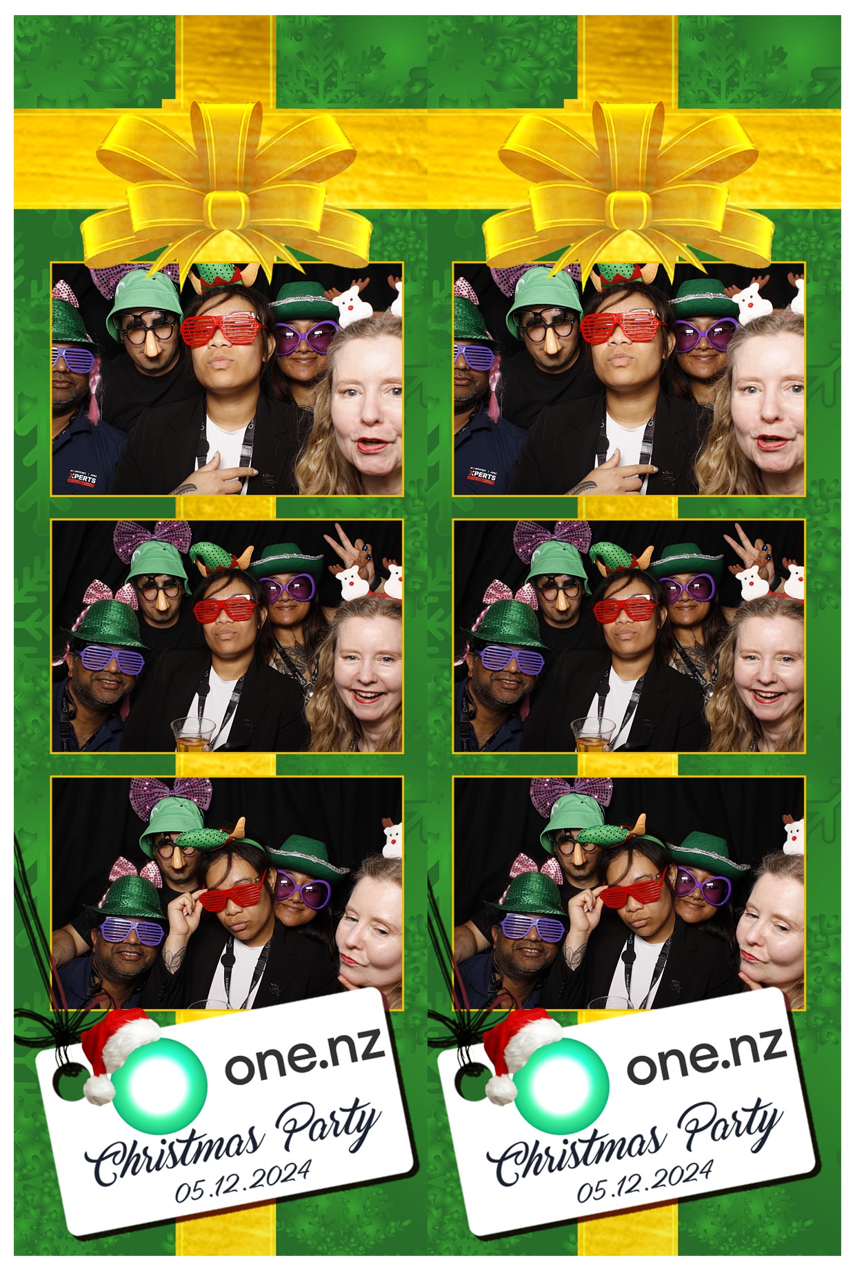 One Christmas 2024 - Wellington | View more photos from the event at wgtngallery.classicphotobooths.co.nz/u/wgtncpbgallery/One-Christmas-2024-Wellington