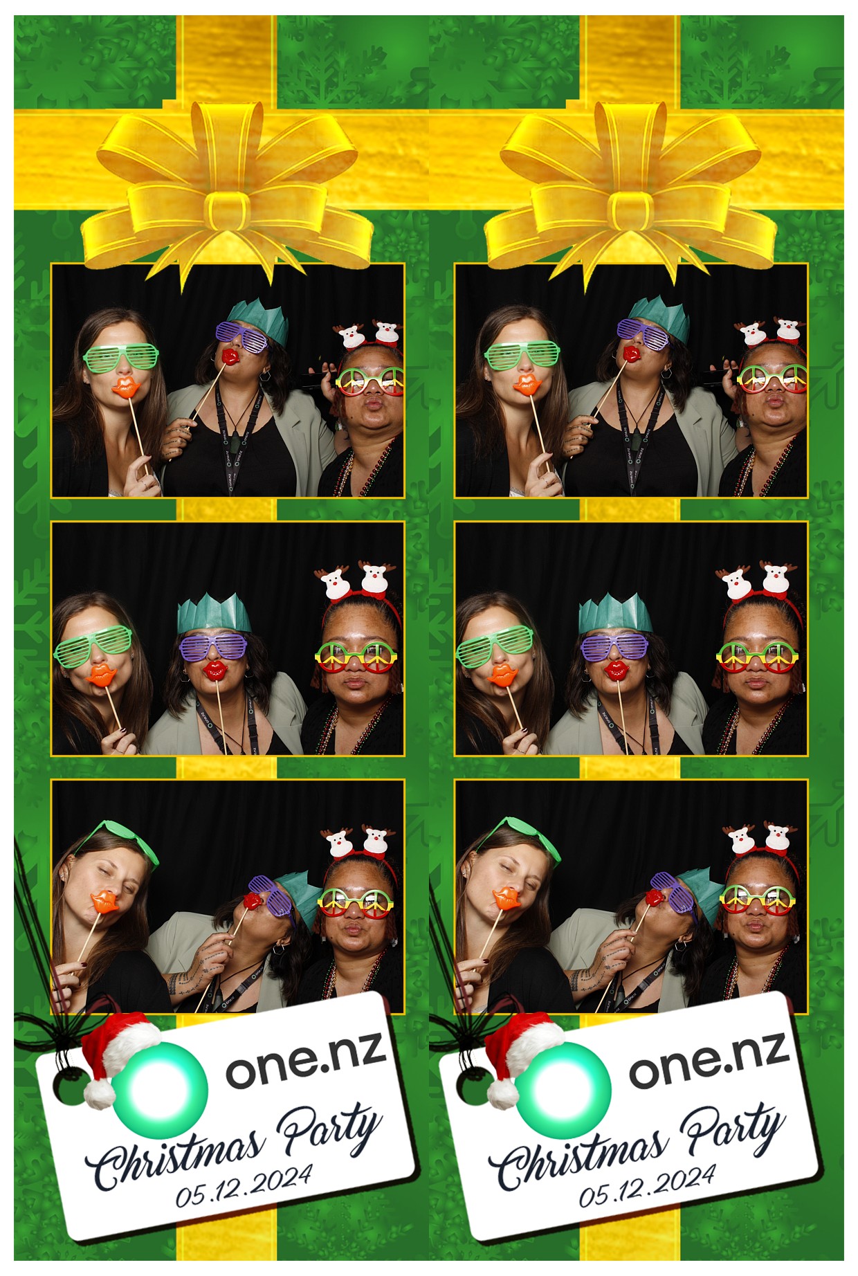 One Christmas 2024 - Wellington | View more photos from the event at wgtngallery.classicphotobooths.co.nz/u/wgtncpbgallery/One-Christmas-2024-Wellington