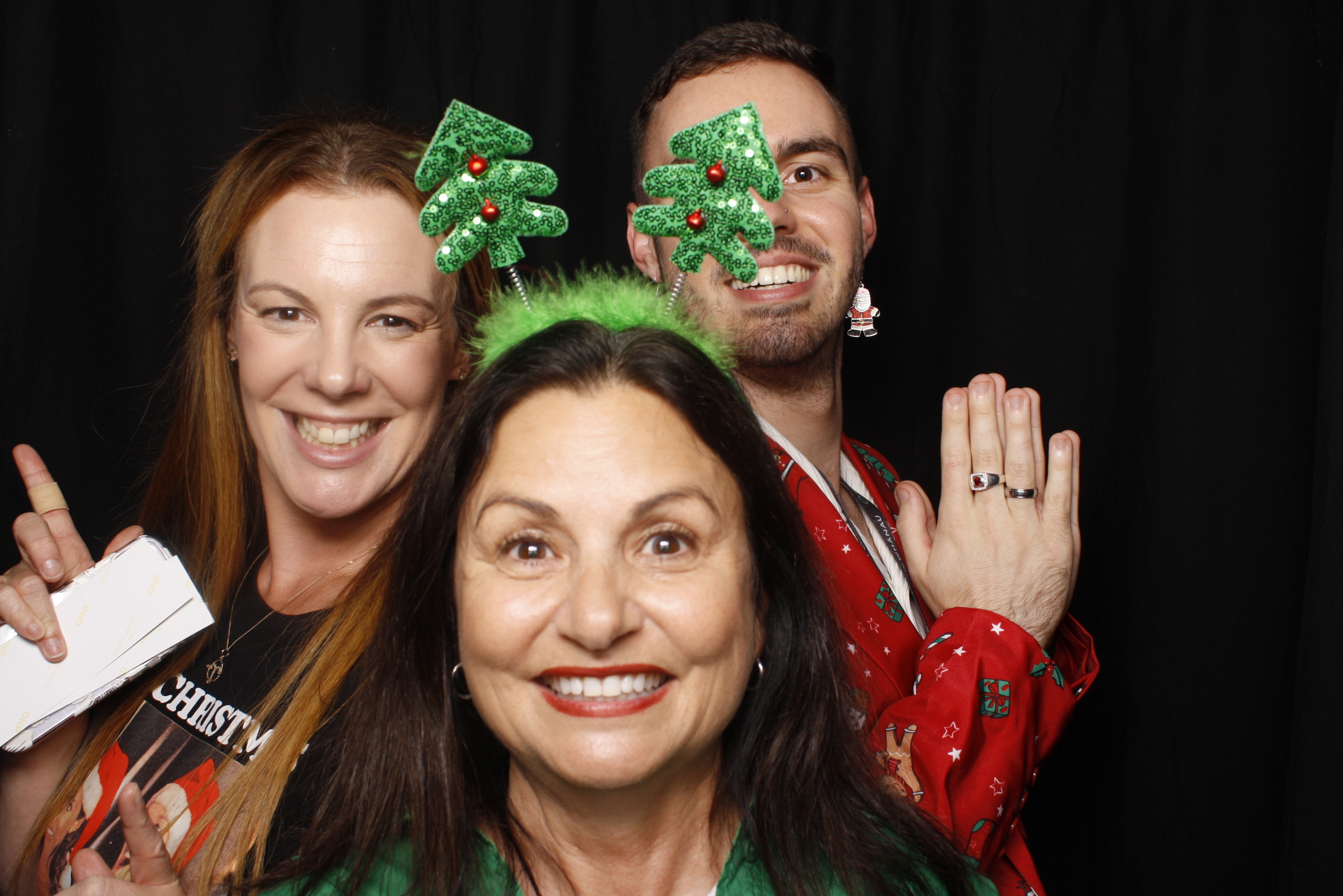One Christmas 2024 - Wellington | View more photos from the event at wgtngallery.classicphotobooths.co.nz/u/wgtncpbgallery/One-Christmas-2024-Wellington