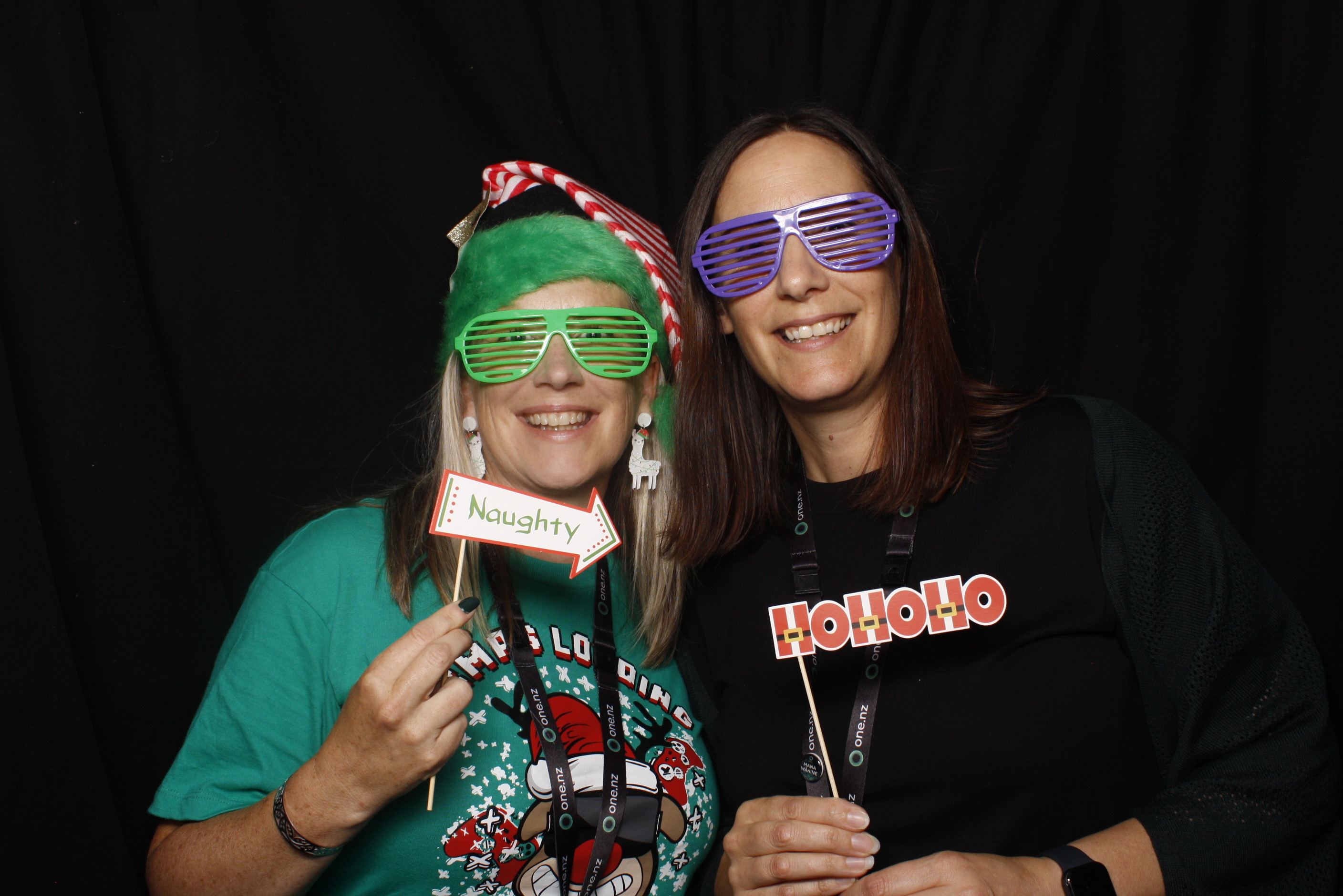 One Christmas 2024 - Wellington | View more photos from the event at wgtngallery.classicphotobooths.co.nz/u/wgtncpbgallery/One-Christmas-2024-Wellington