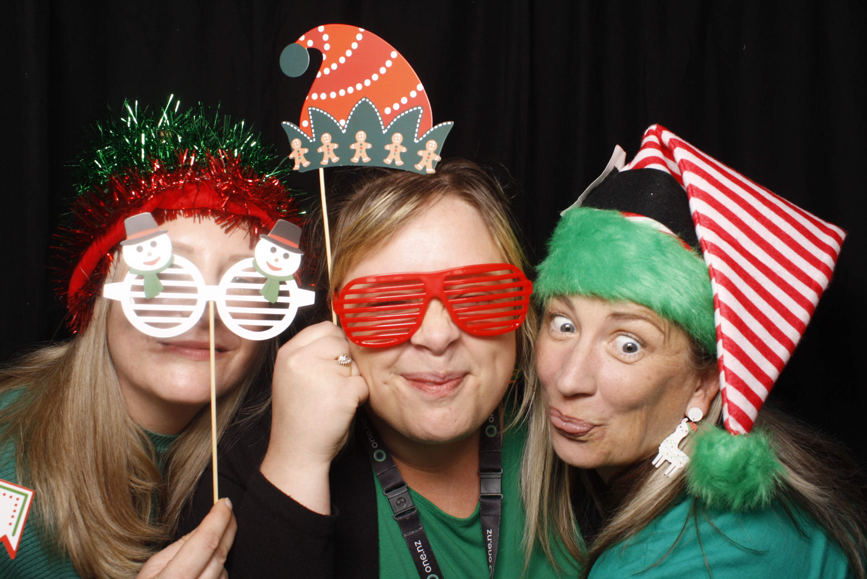 One Christmas 2024 - Wellington | View more photos from the event at wgtngallery.classicphotobooths.co.nz/u/wgtncpbgallery/One-Christmas-2024-Wellington