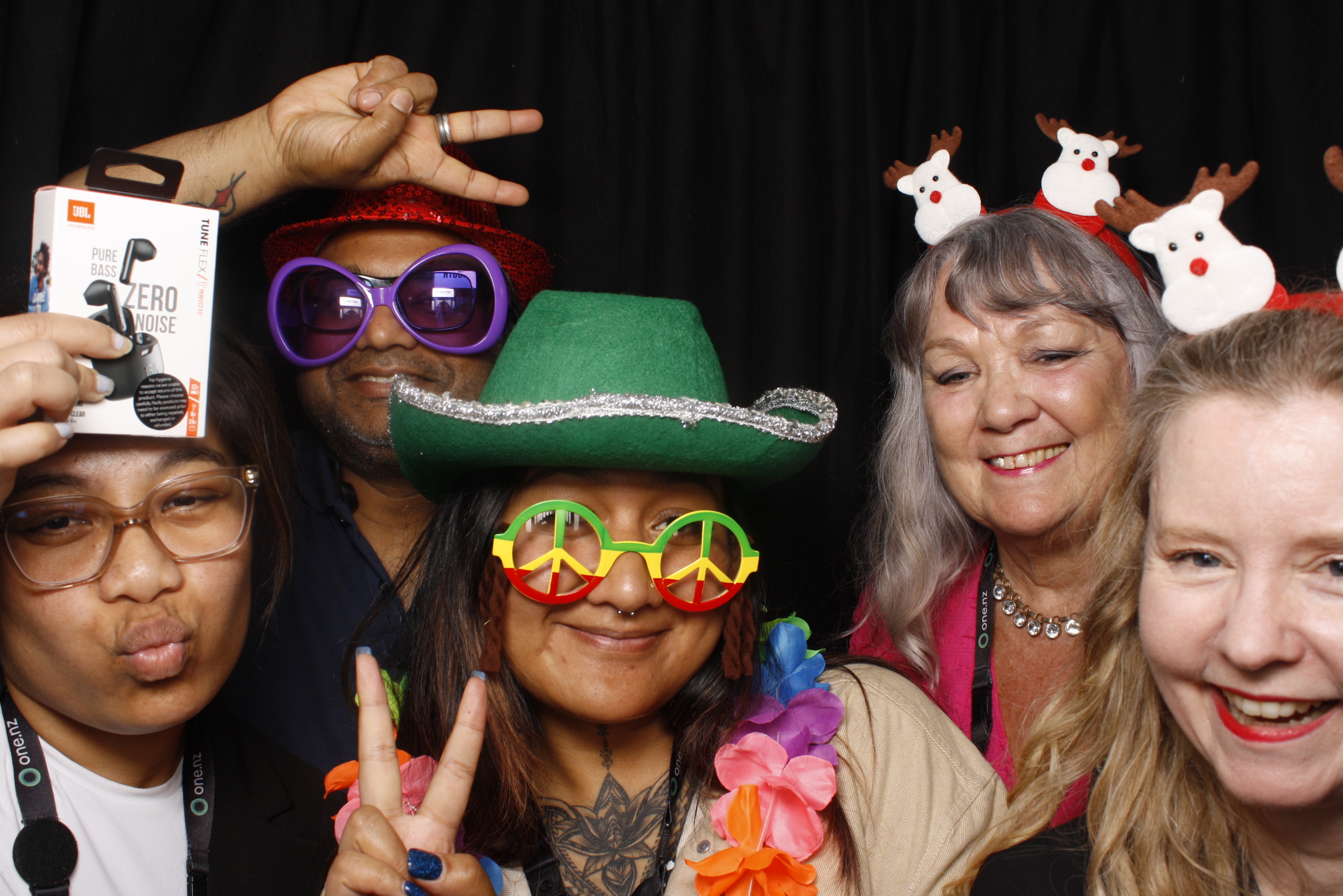 One Christmas 2024 - Wellington | View more photos from the event at wgtngallery.classicphotobooths.co.nz/u/wgtncpbgallery/One-Christmas-2024-Wellington