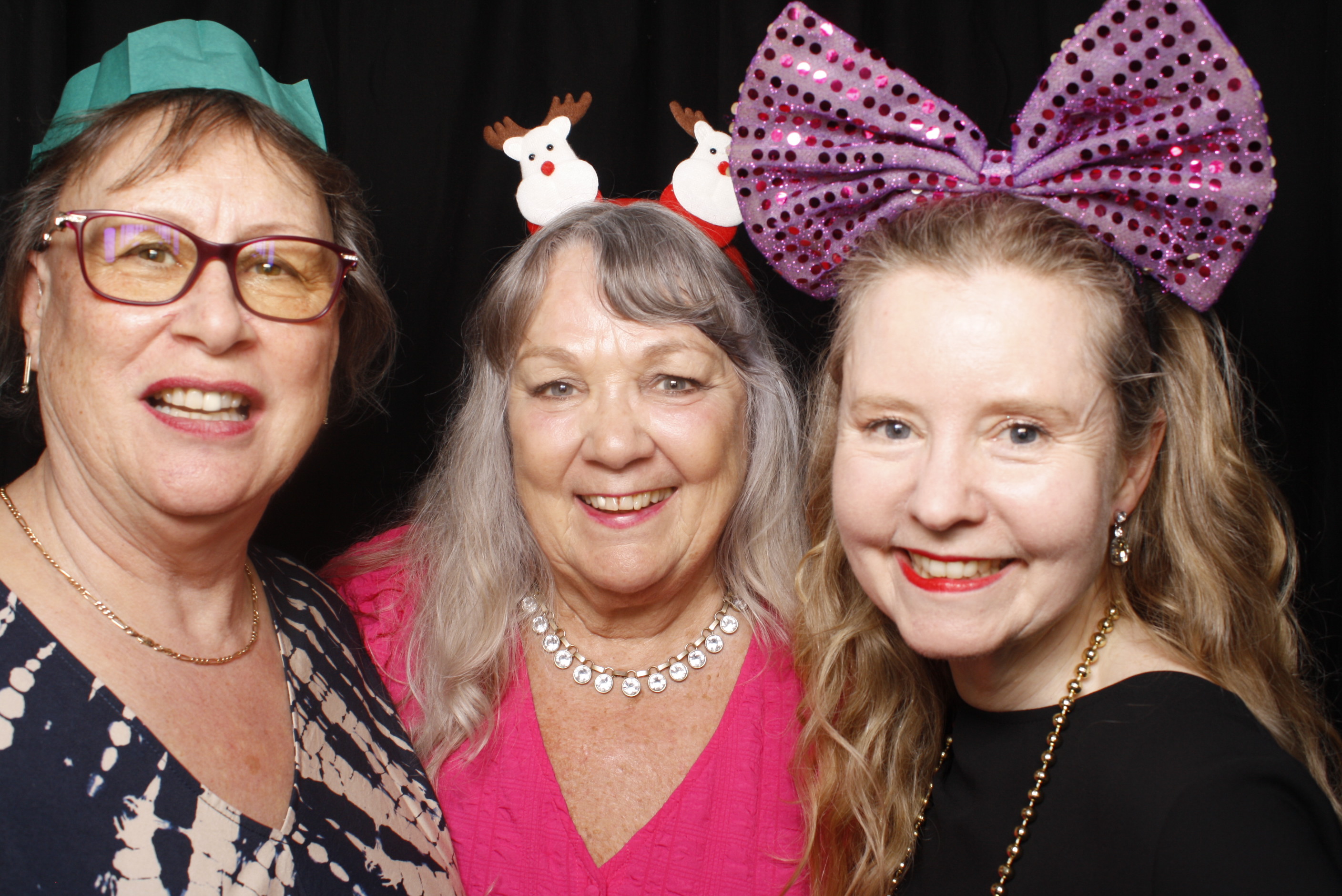 One Christmas 2024 - Wellington | View more photos from the event at wgtngallery.classicphotobooths.co.nz/u/wgtncpbgallery/One-Christmas-2024-Wellington