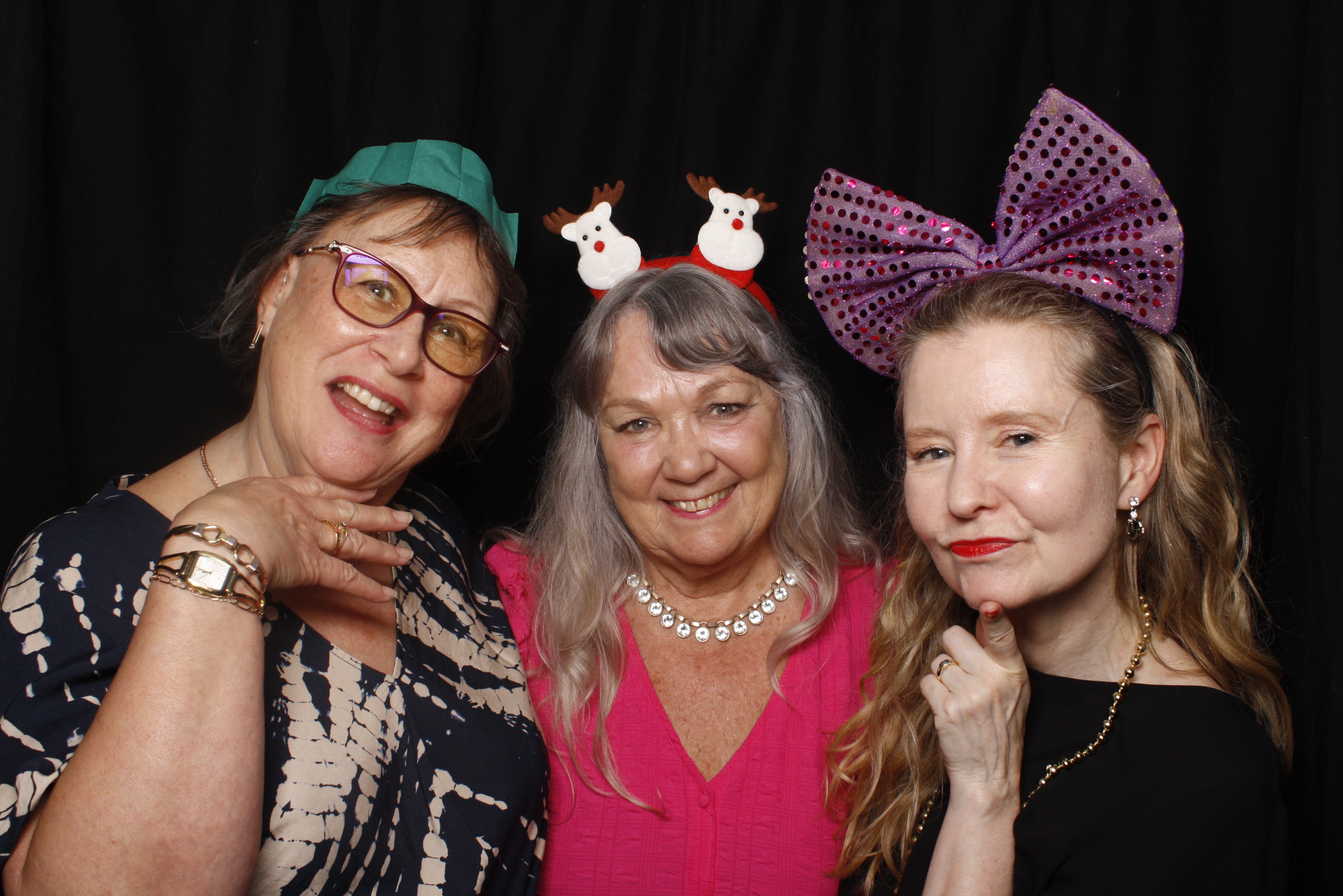 One Christmas 2024 - Wellington | View more photos from the event at wgtngallery.classicphotobooths.co.nz/u/wgtncpbgallery/One-Christmas-2024-Wellington