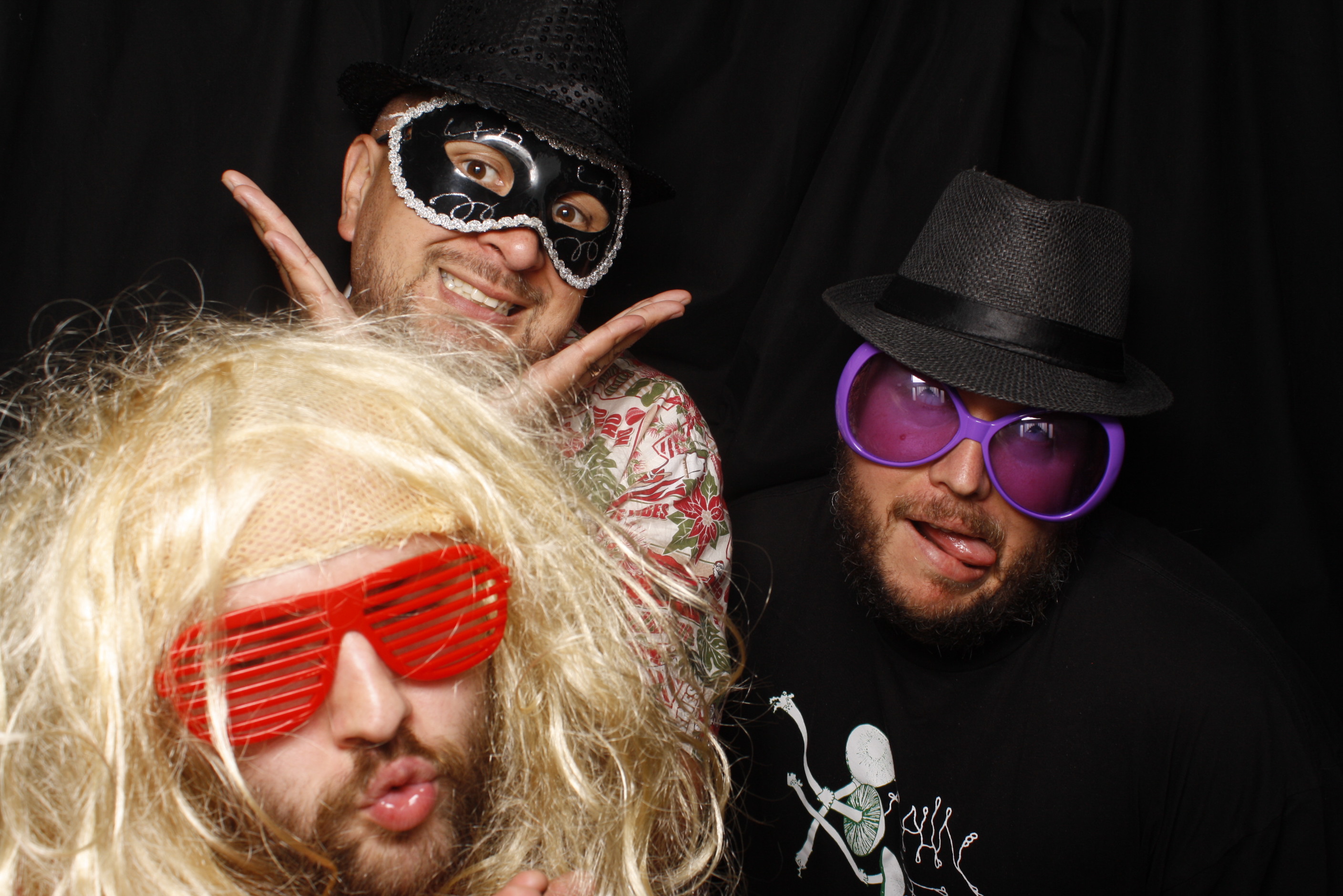 One Christmas 2024 - Wellington | View more photos from the event at wgtngallery.classicphotobooths.co.nz/u/wgtncpbgallery/One-Christmas-2024-Wellington