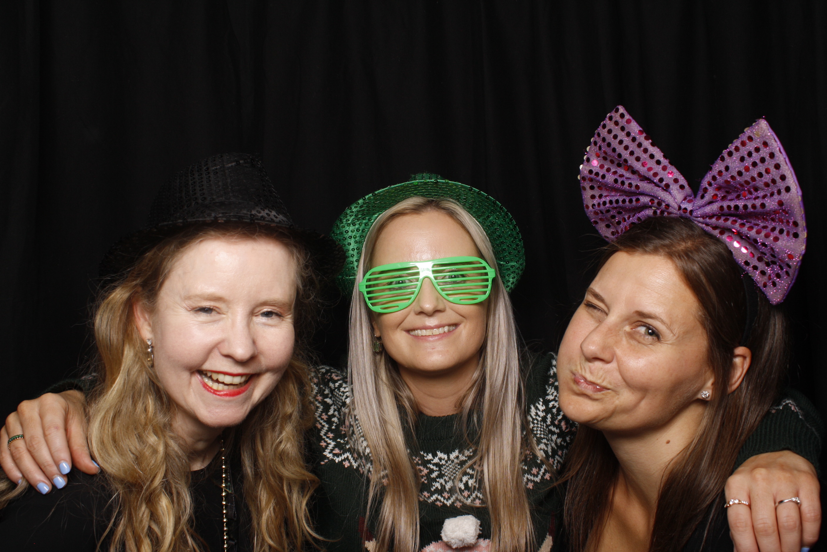 One Christmas 2024 - Wellington | View more photos from the event at wgtngallery.classicphotobooths.co.nz/u/wgtncpbgallery/One-Christmas-2024-Wellington