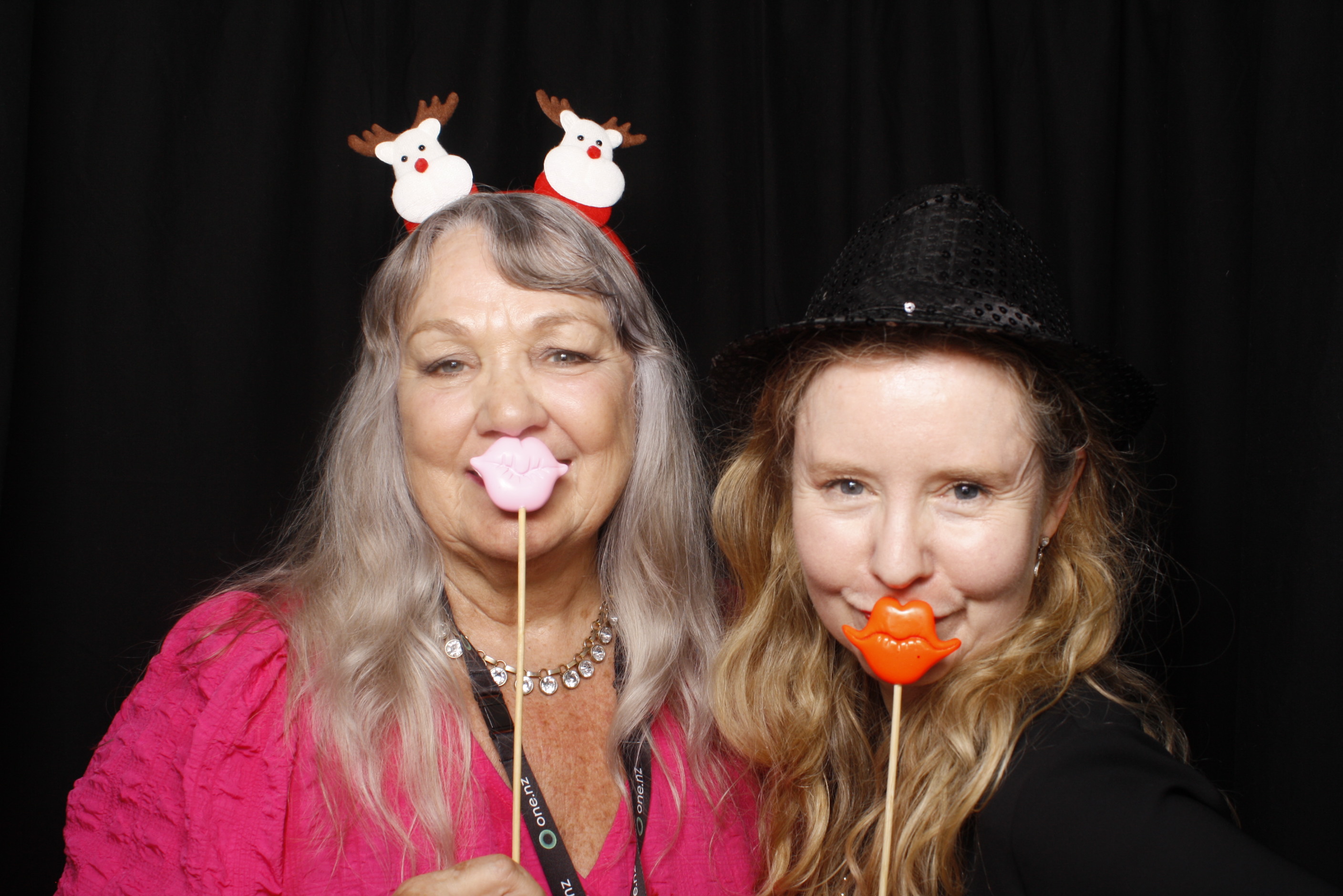 One Christmas 2024 - Wellington | View more photos from the event at wgtngallery.classicphotobooths.co.nz/u/wgtncpbgallery/One-Christmas-2024-Wellington