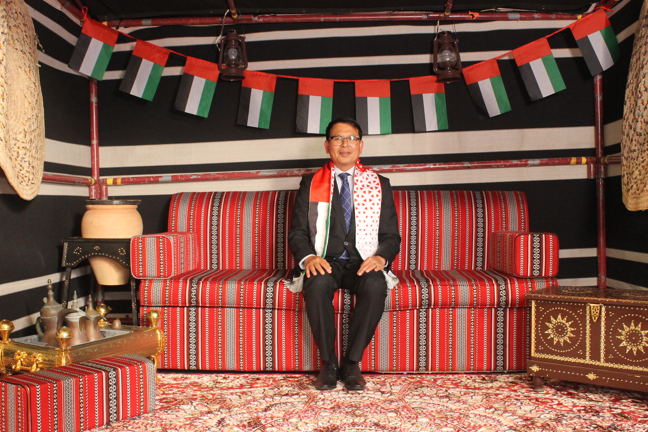 UAE National Day 53 - Wellington 2024 | View more photos from the event at wgtngallery.classicphotobooths.co.nz/u/wgtncpbgallery/UAE-National-Day-53-Wellington-2024