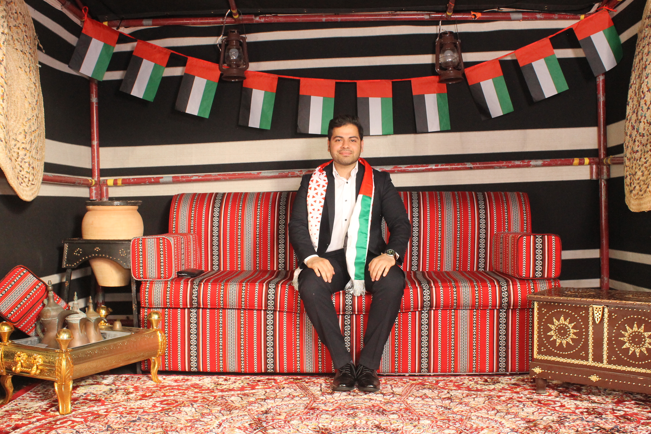 UAE National Day 53 - Wellington 2024 | View more photos from the event at wgtngallery.classicphotobooths.co.nz/u/wgtncpbgallery/UAE-National-Day-53-Wellington-2024