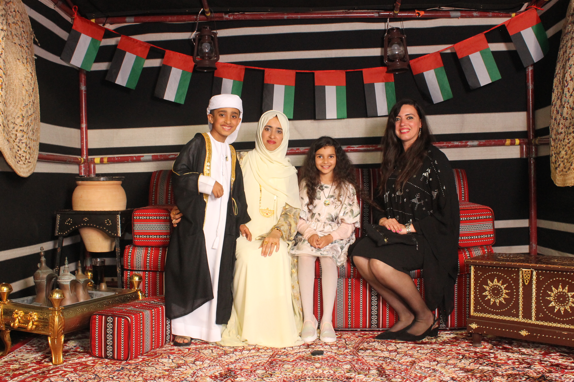 UAE National Day 53 - Wellington 2024 | View more photos from the event at wgtngallery.classicphotobooths.co.nz/u/wgtncpbgallery/UAE-National-Day-53-Wellington-2024